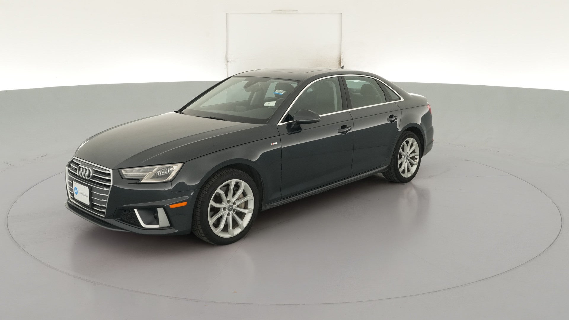 2019 Audi A4 vehicle photo