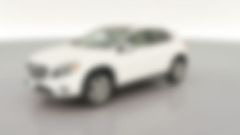 2019 Mercedes-Benz GLA vehicle photo