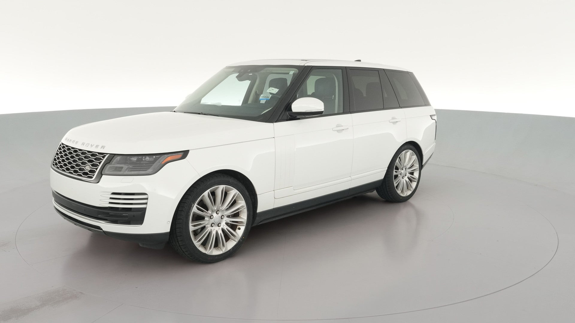 2019 Land Rover Range Rover vehicle photo