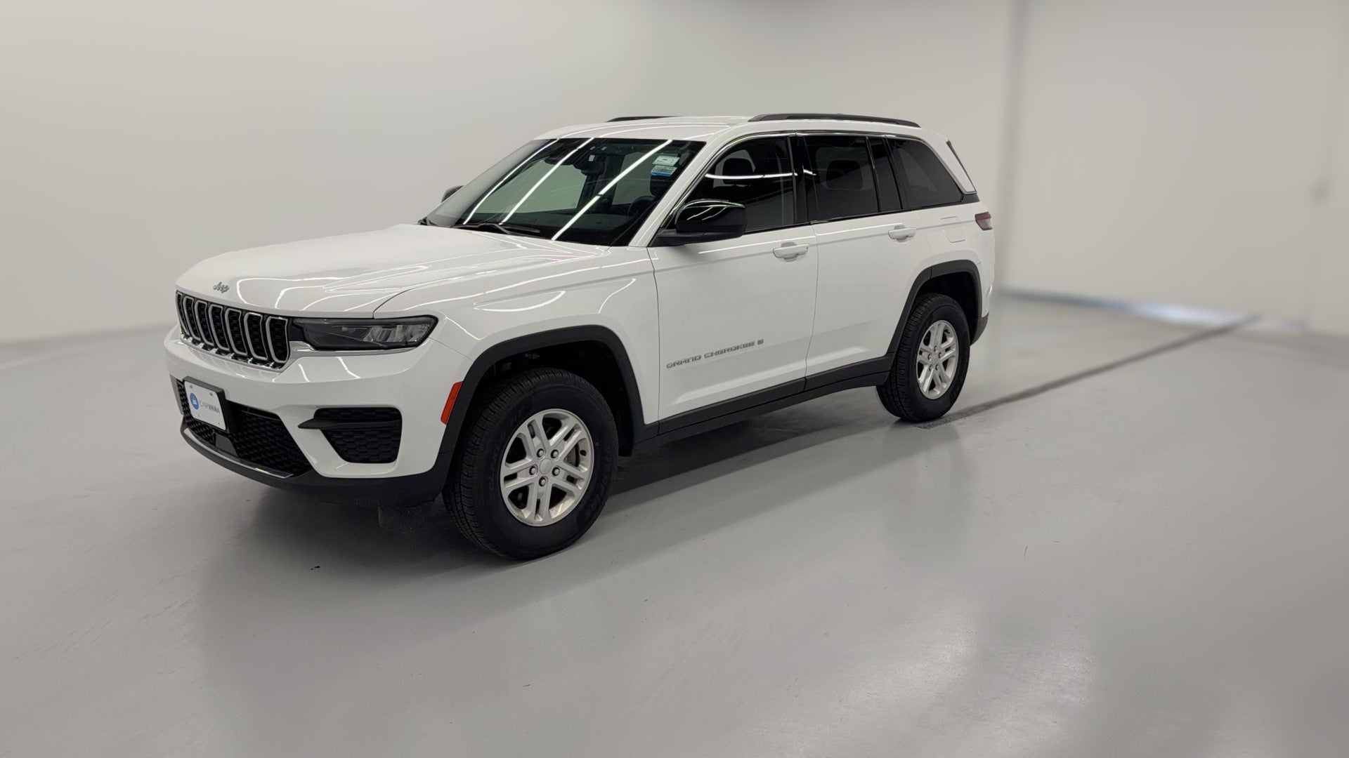 2023 Jeep Grand Cherokee vehicle photo