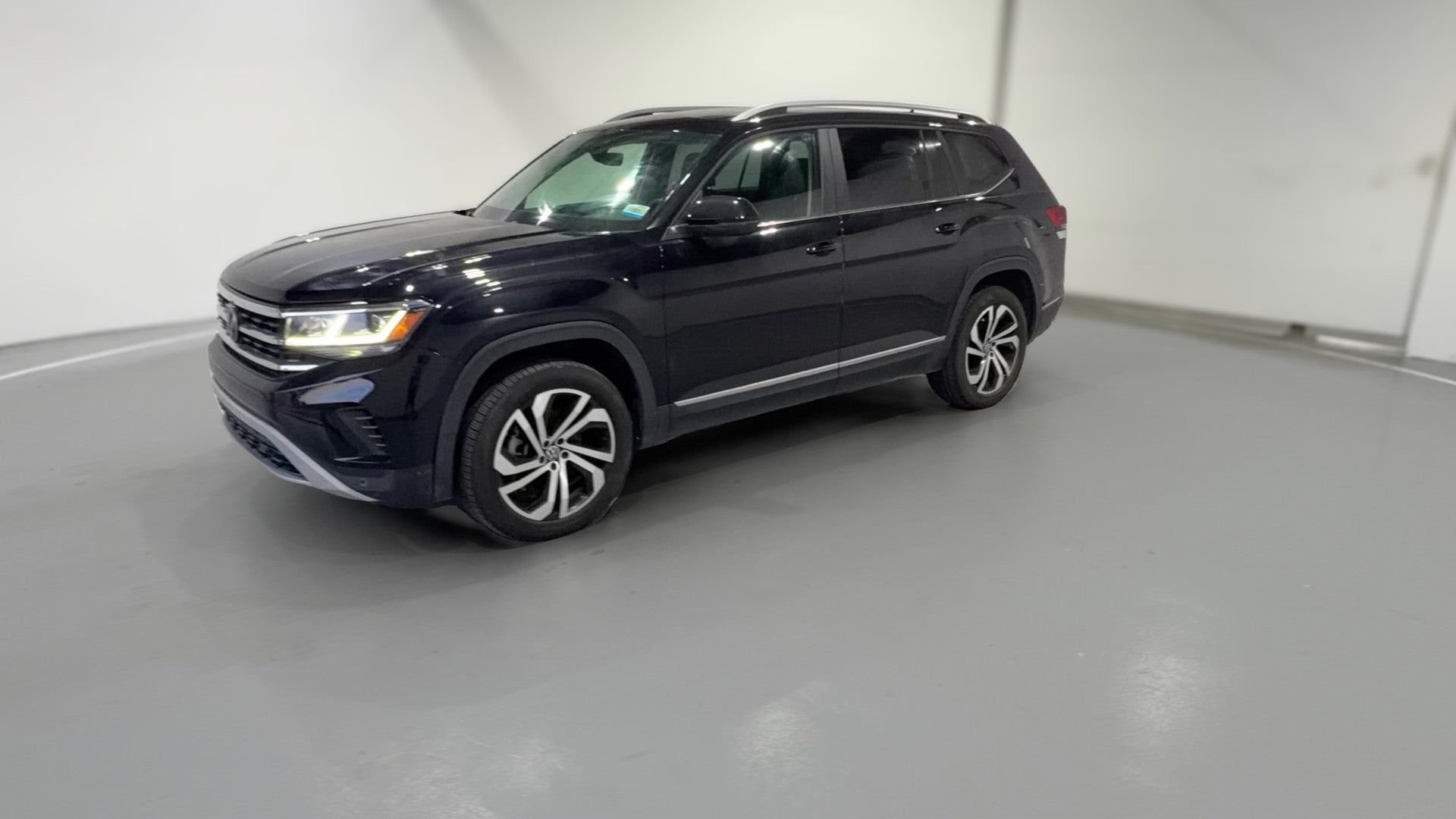 2022 Volkswagen Atlas vehicle photo