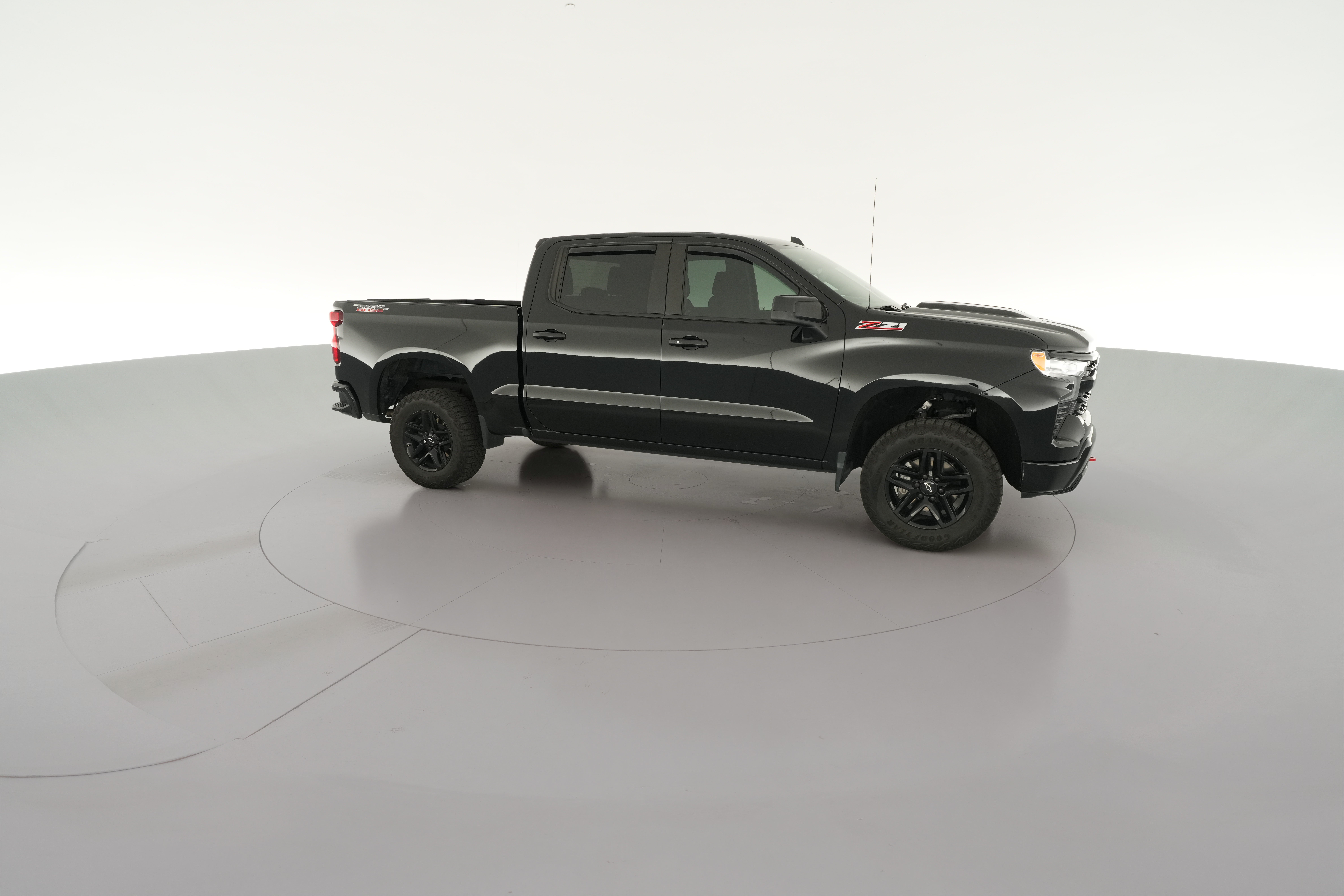 2023 Chevrolet Silverado 1500 LT Trail Boss - Photo 37