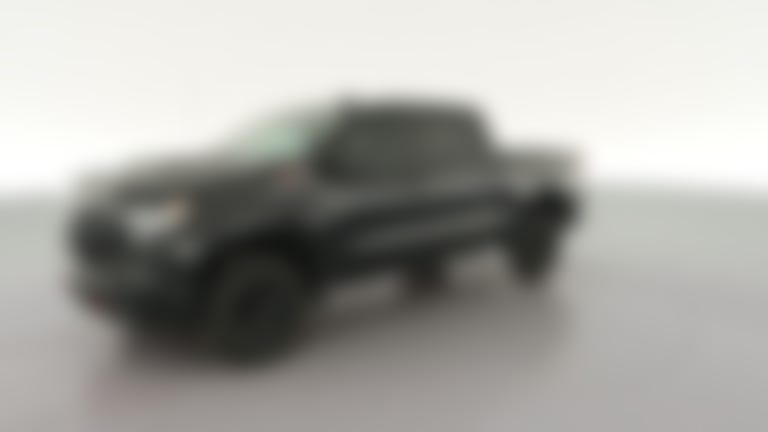 2023 Chevrolet Silverado 1500 Crew Cab vehicle photo