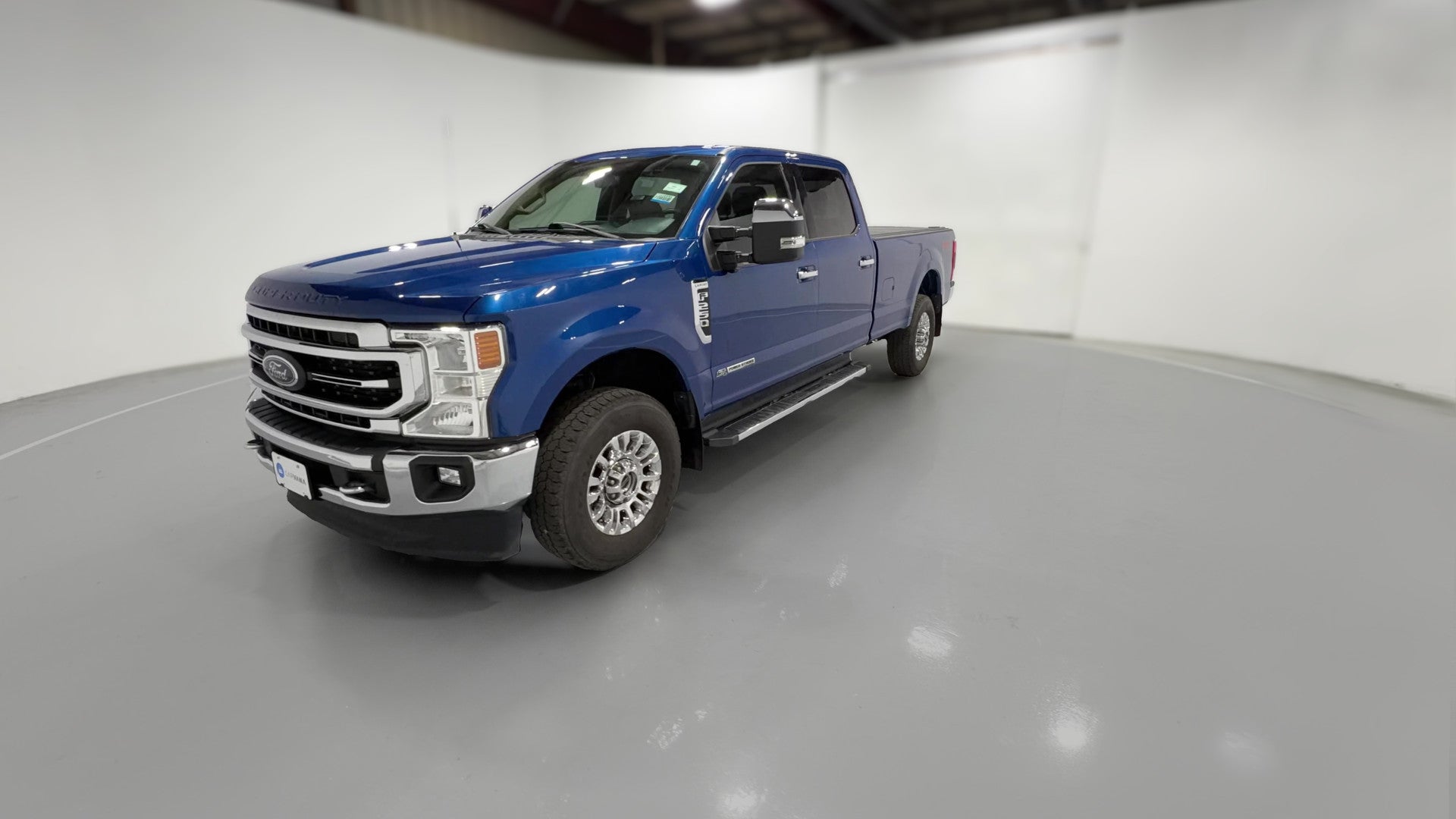 2022 Ford F250 Super Duty Crew Cab vehicle photo