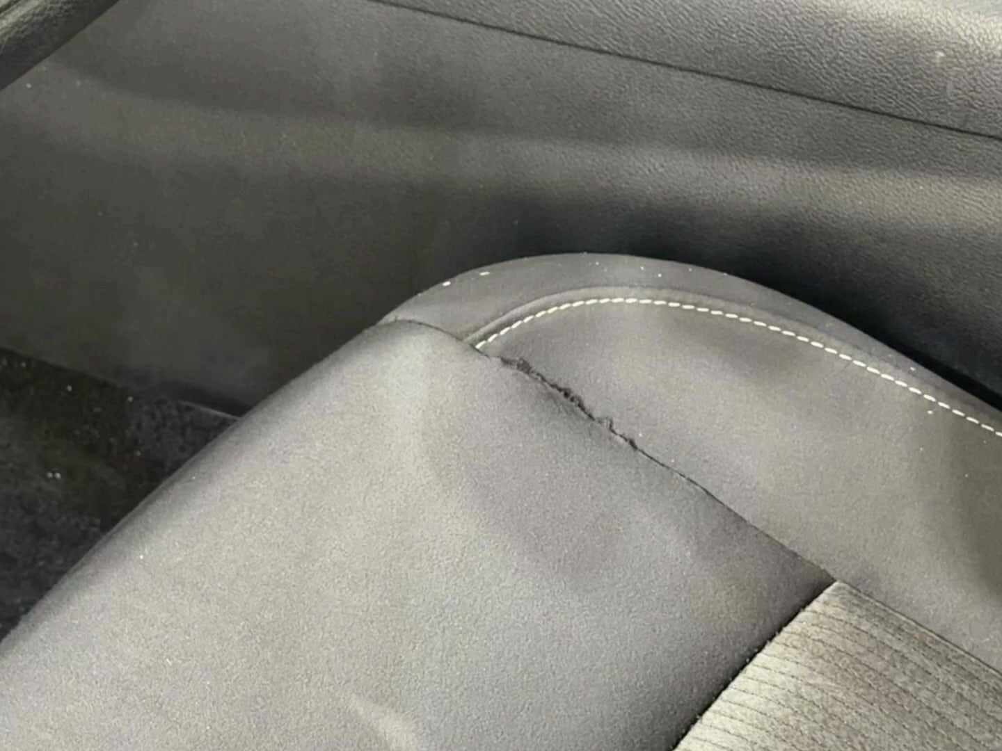 2025 Nissan Altima SV - Photo 17
