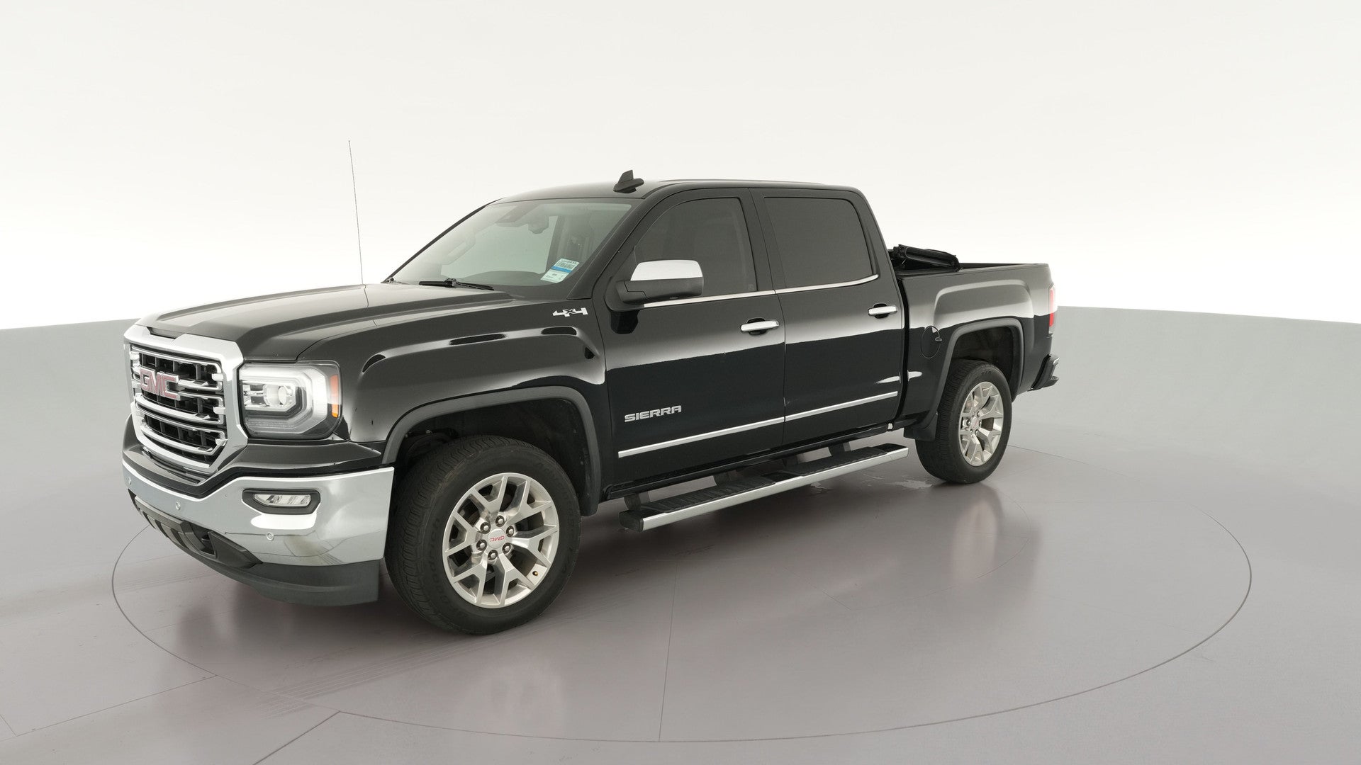 2018 GMC Sierra 1500 Crew Cab vehicle photo