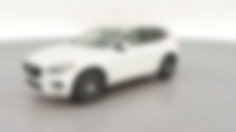 2018 Volvo XC60 vehicle photo