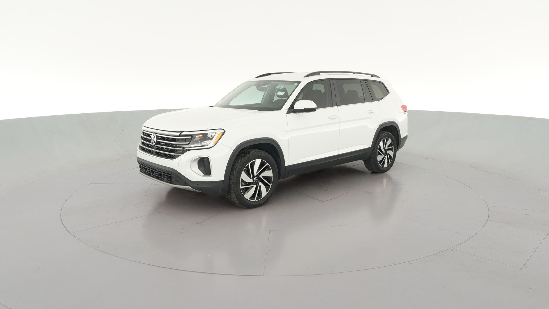 2024 Volkswagen Atlas vehicle photo