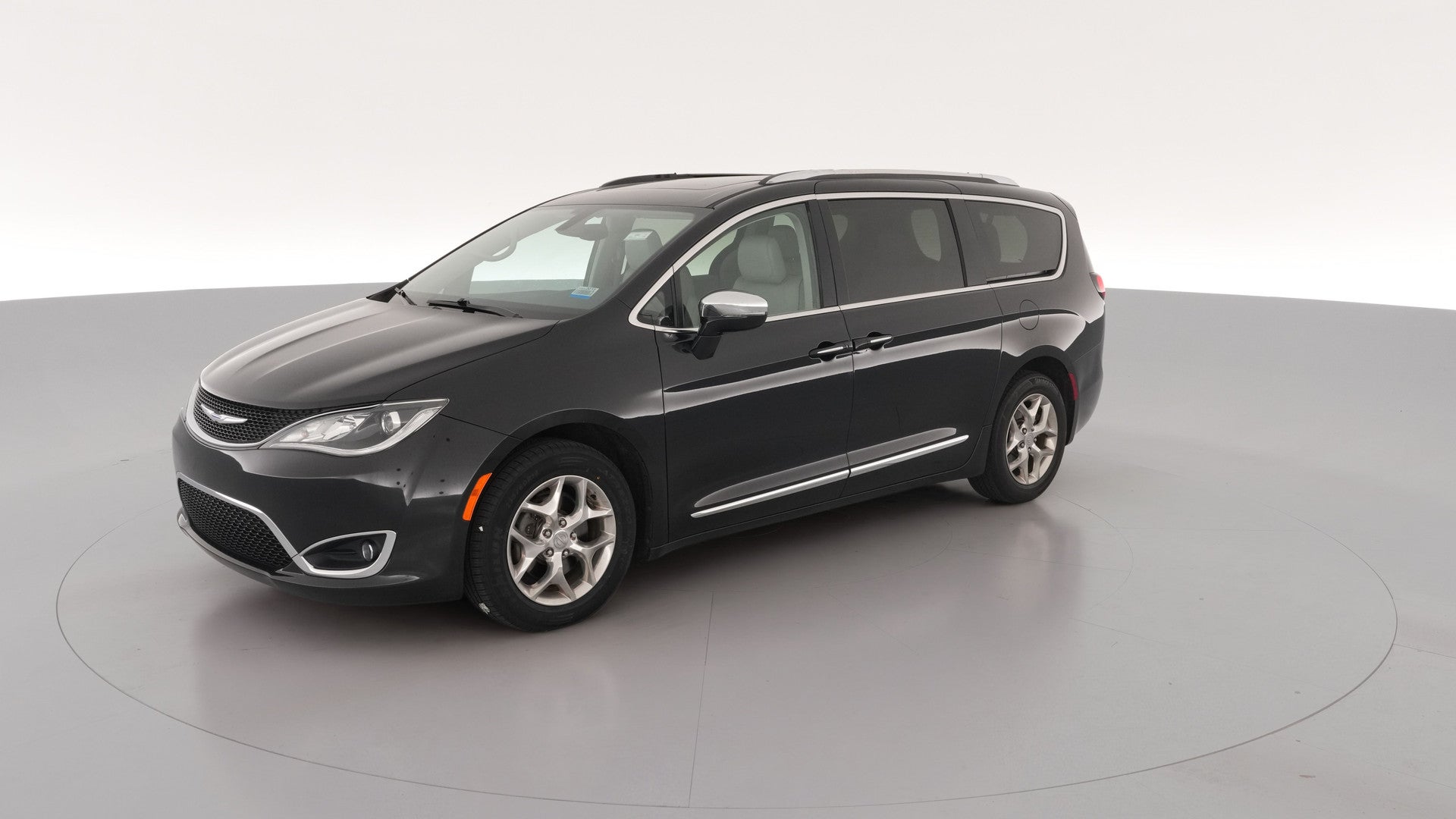 2019 Chrysler Pacifica vehicle photo