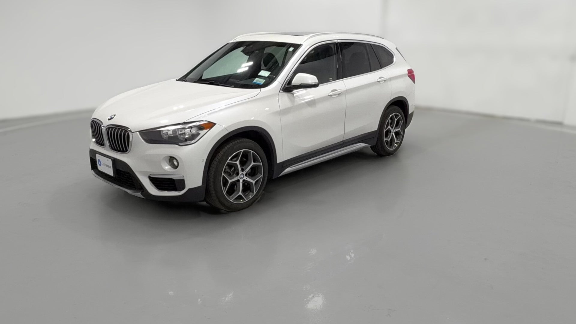 2019 BMW X1 vehicle photo