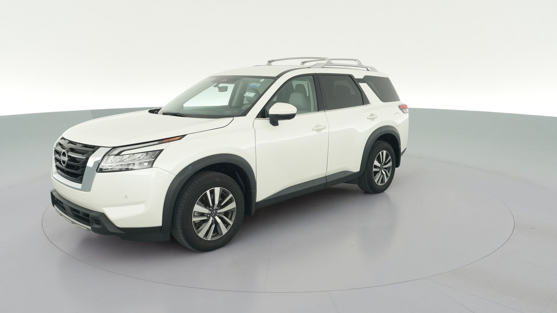 2024 Nissan Pathfinder vehicle photo