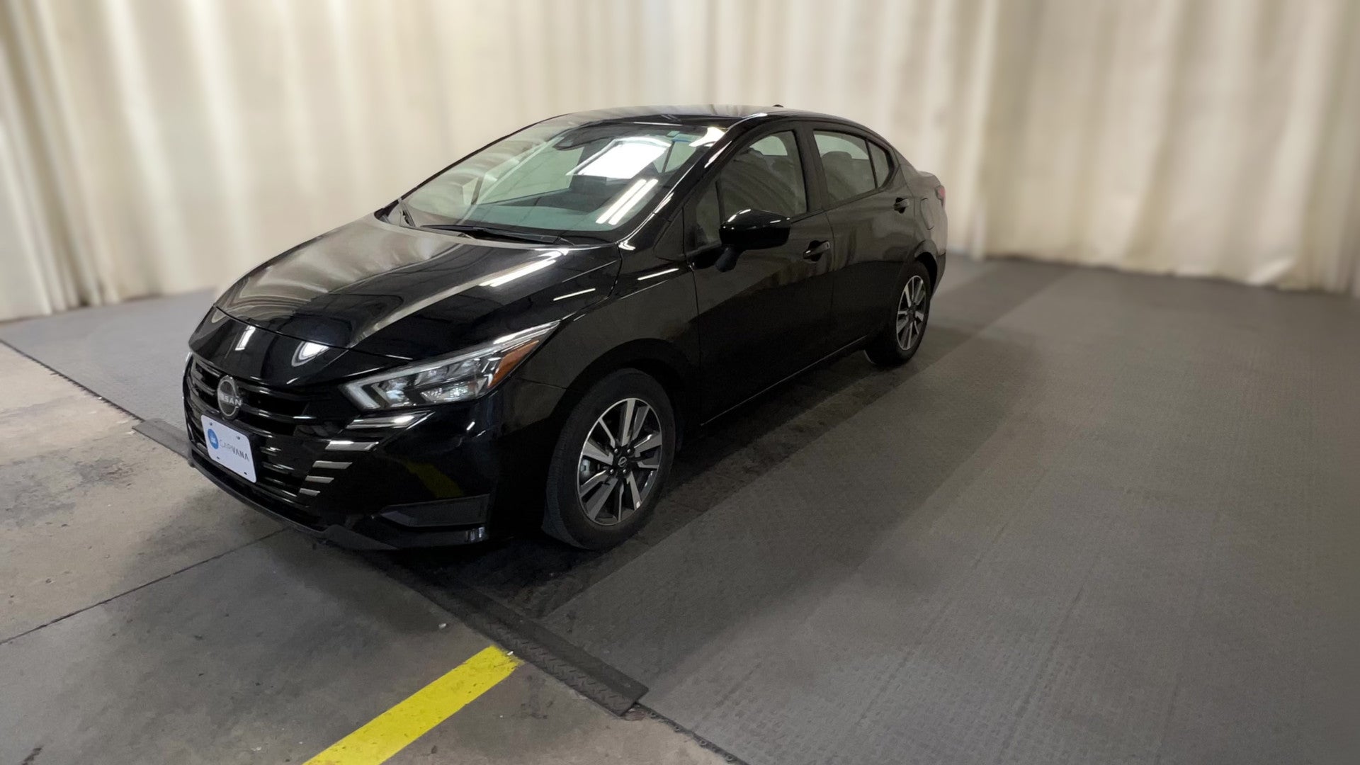 2025 Nissan Versa vehicle photo