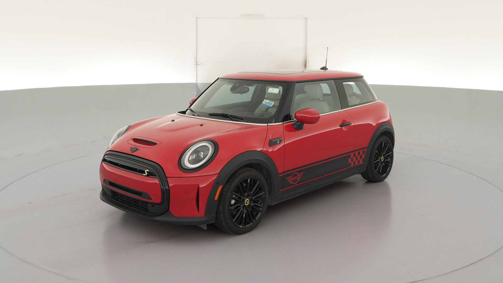 2022 MINI Hardtop 2 Door vehicle photo