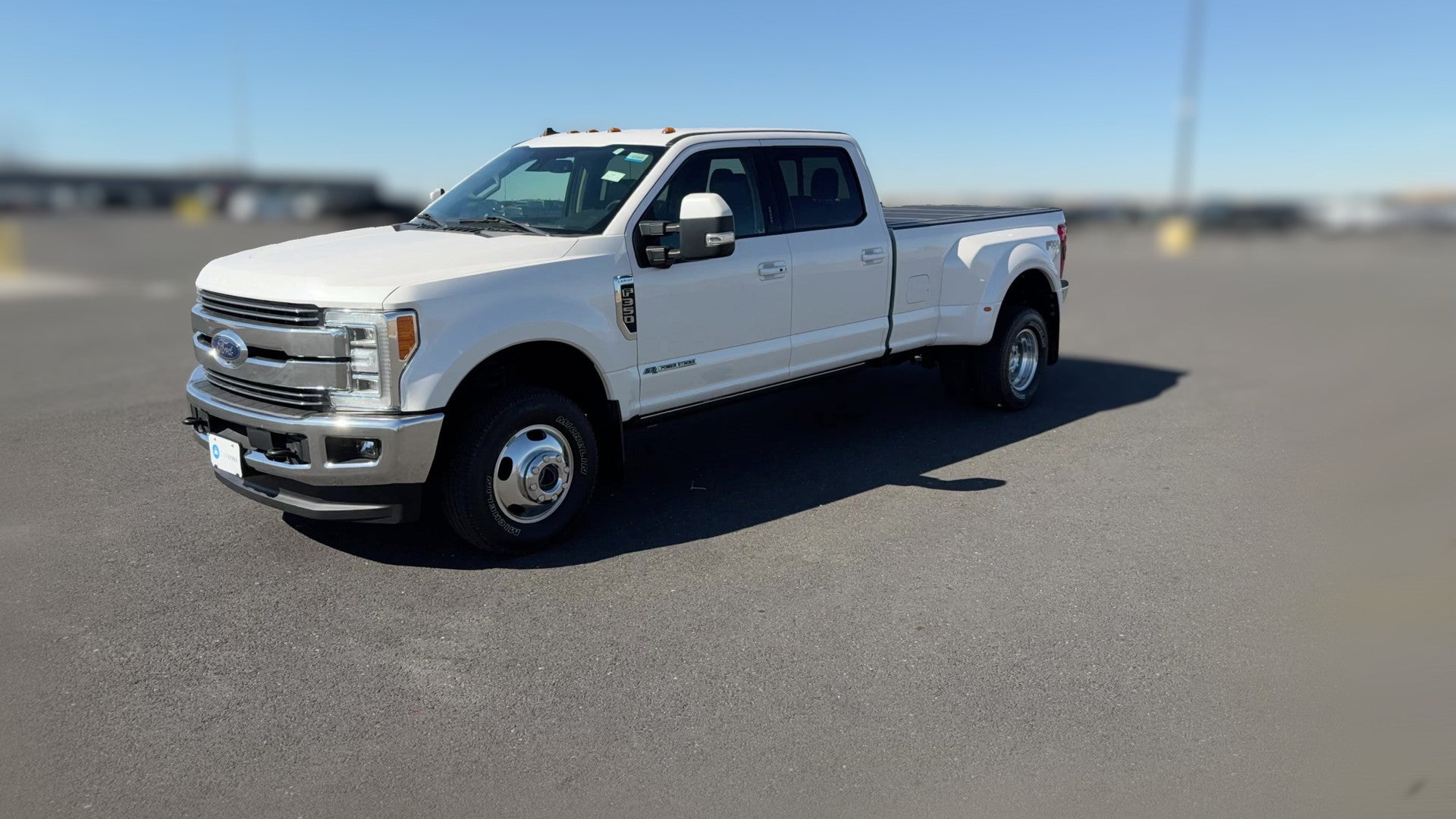 2019 Ford F350 Super Duty Crew Cab vehicle photo