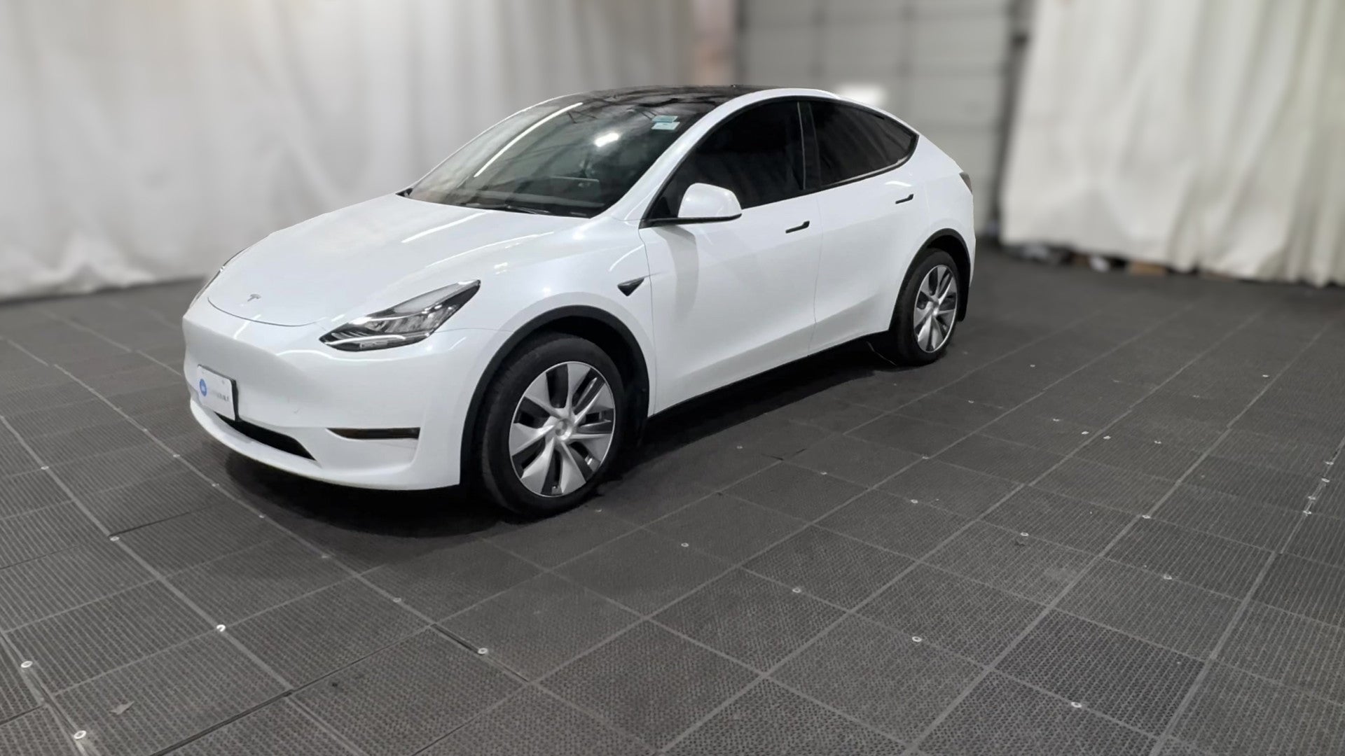 2023 Tesla Model Y vehicle photo