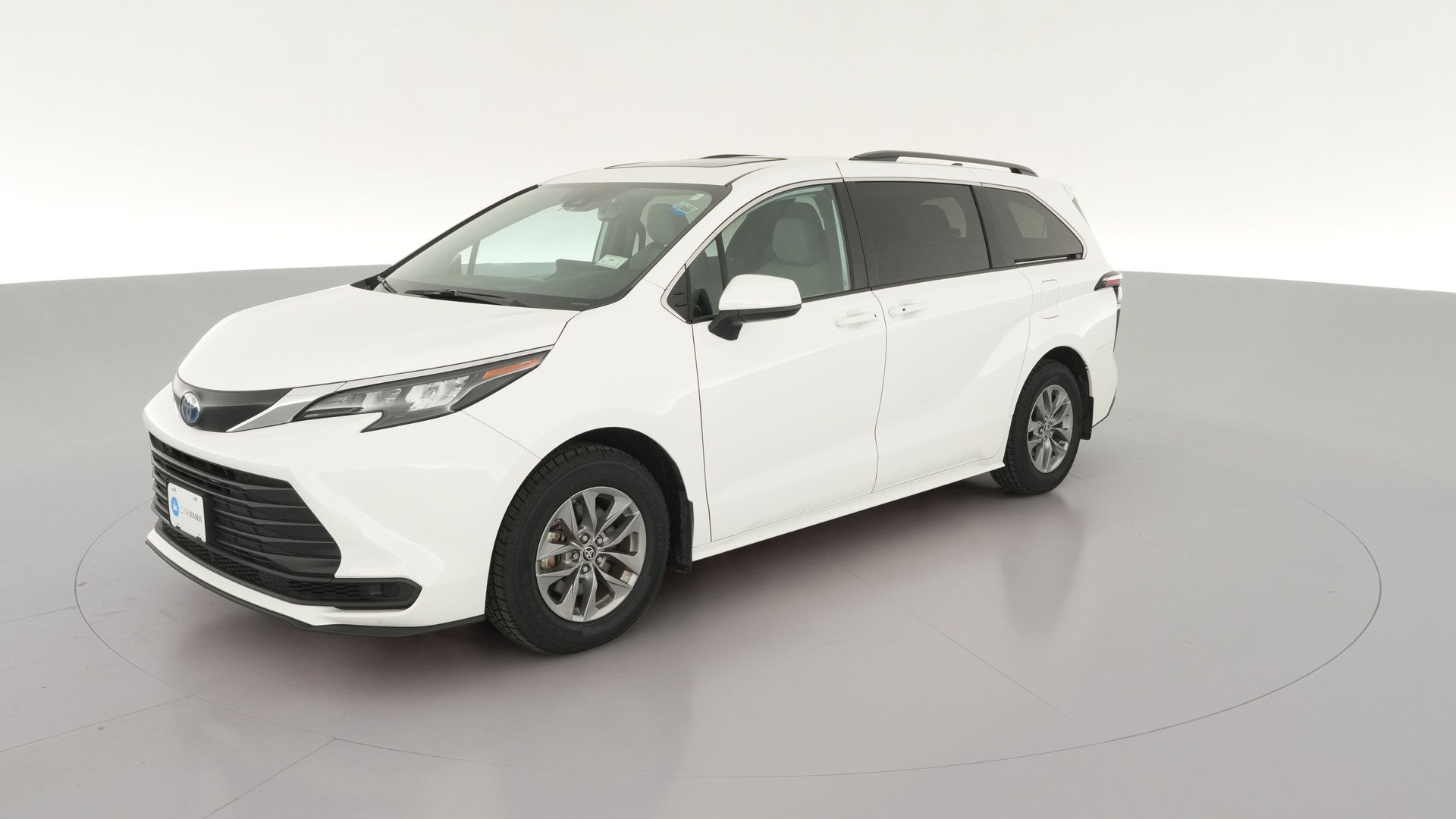 2025 Toyota Sienna vehicle photo