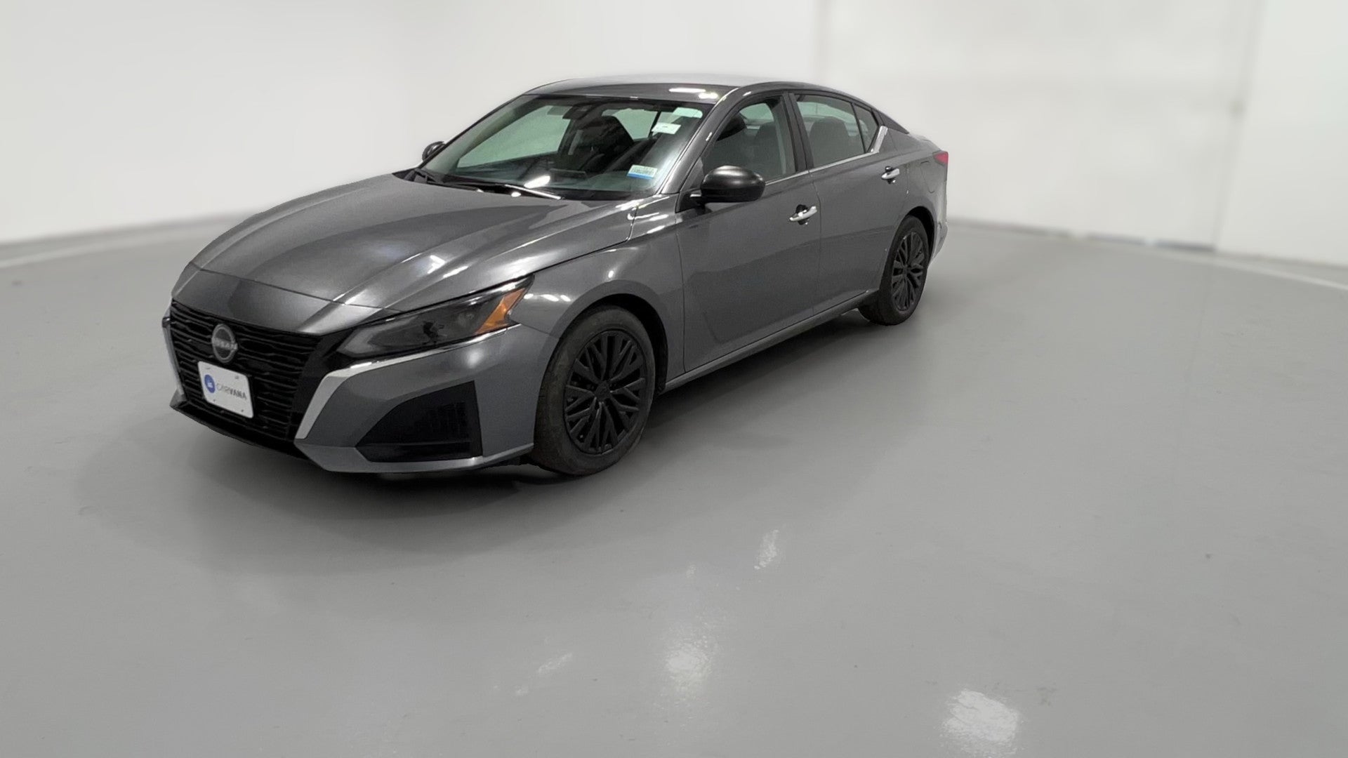 2025 Nissan Altima vehicle photo