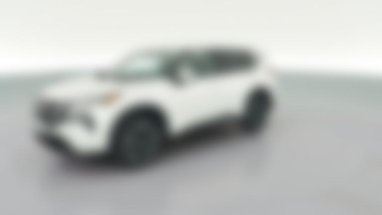 2024 Nissan Rogue vehicle photo