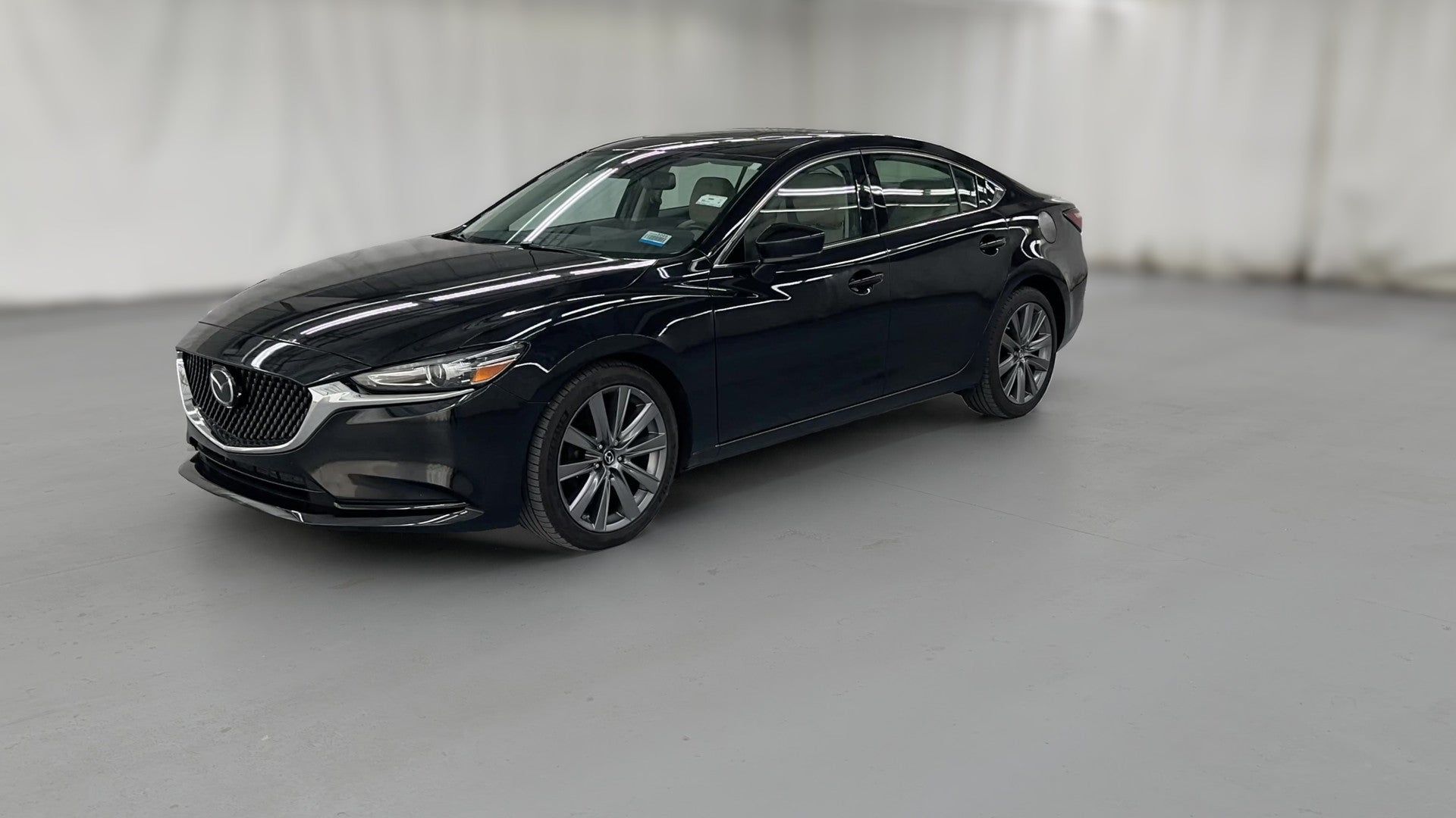2018 MAZDA MAZDA6 vehicle photo