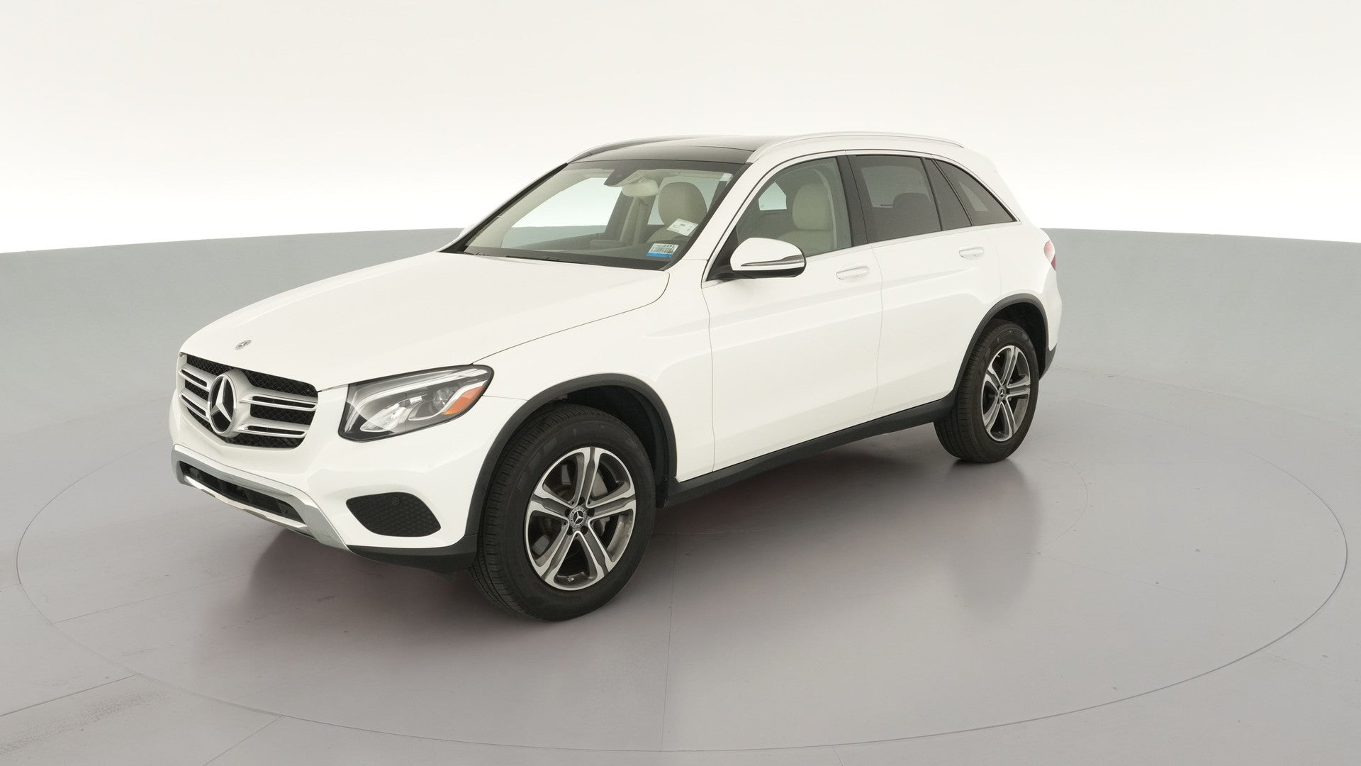 2019 Mercedes-Benz GLC vehicle photo
