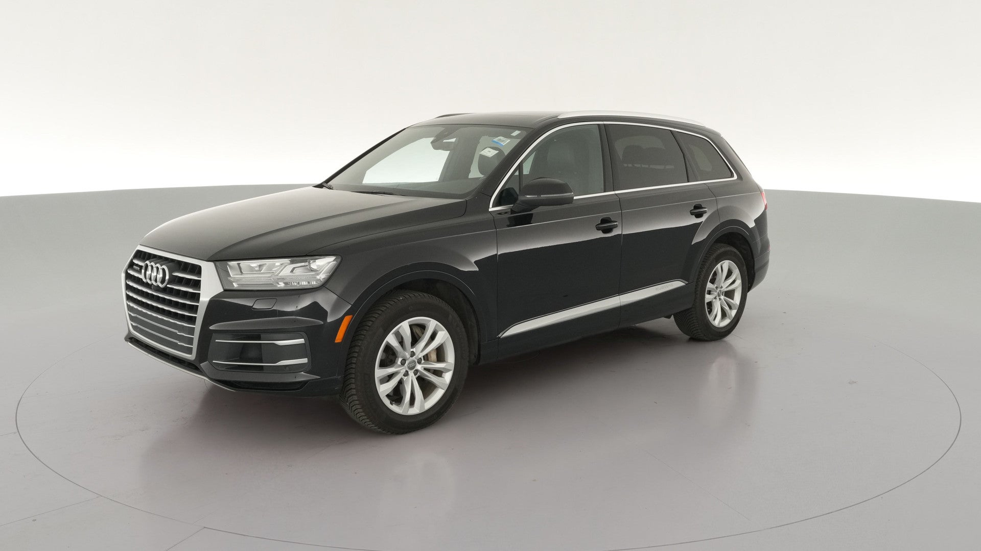 2017 Audi Q7 vehicle photo