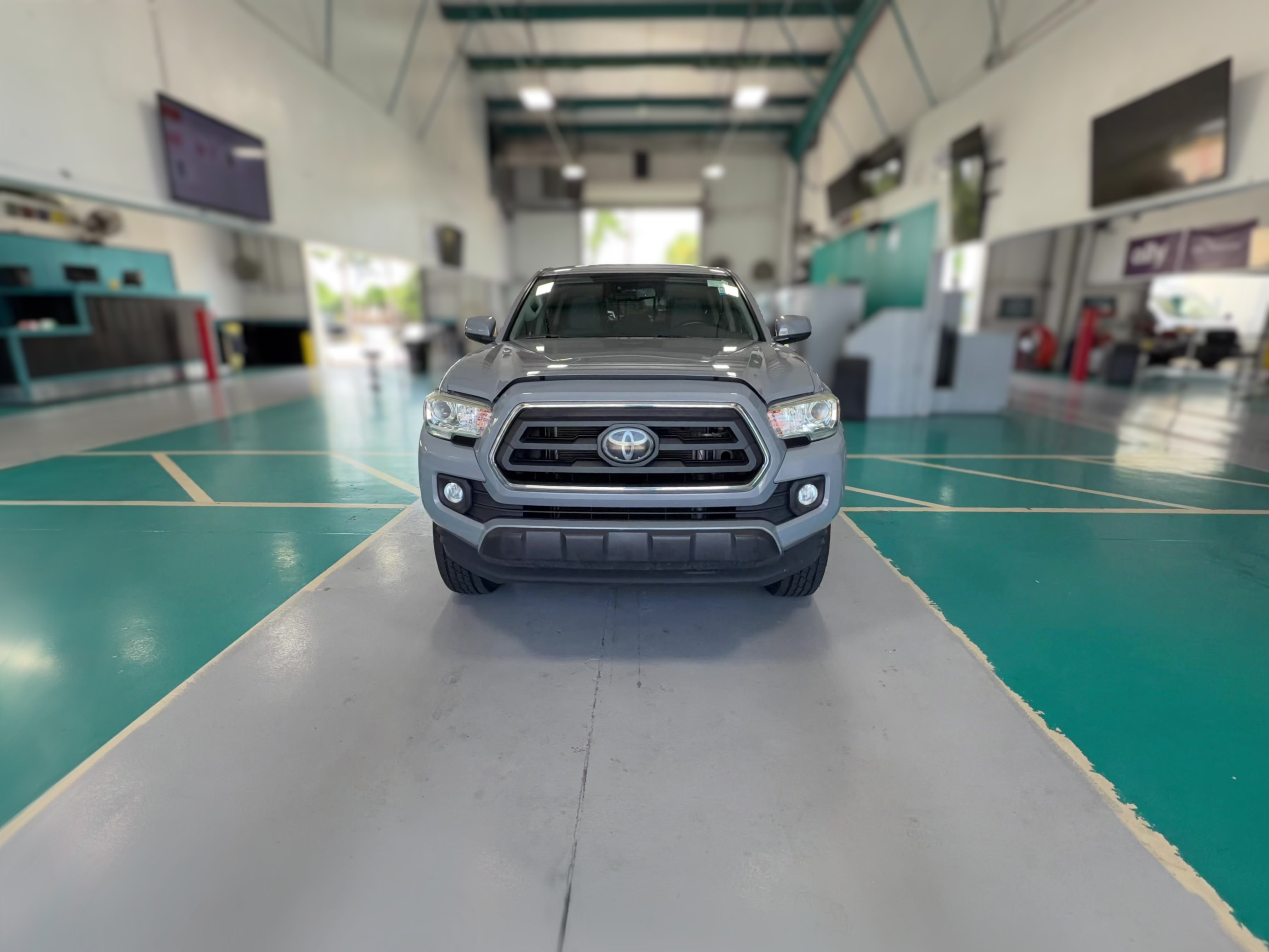 2021 Toyota Tacoma SR5 - Photo 17
