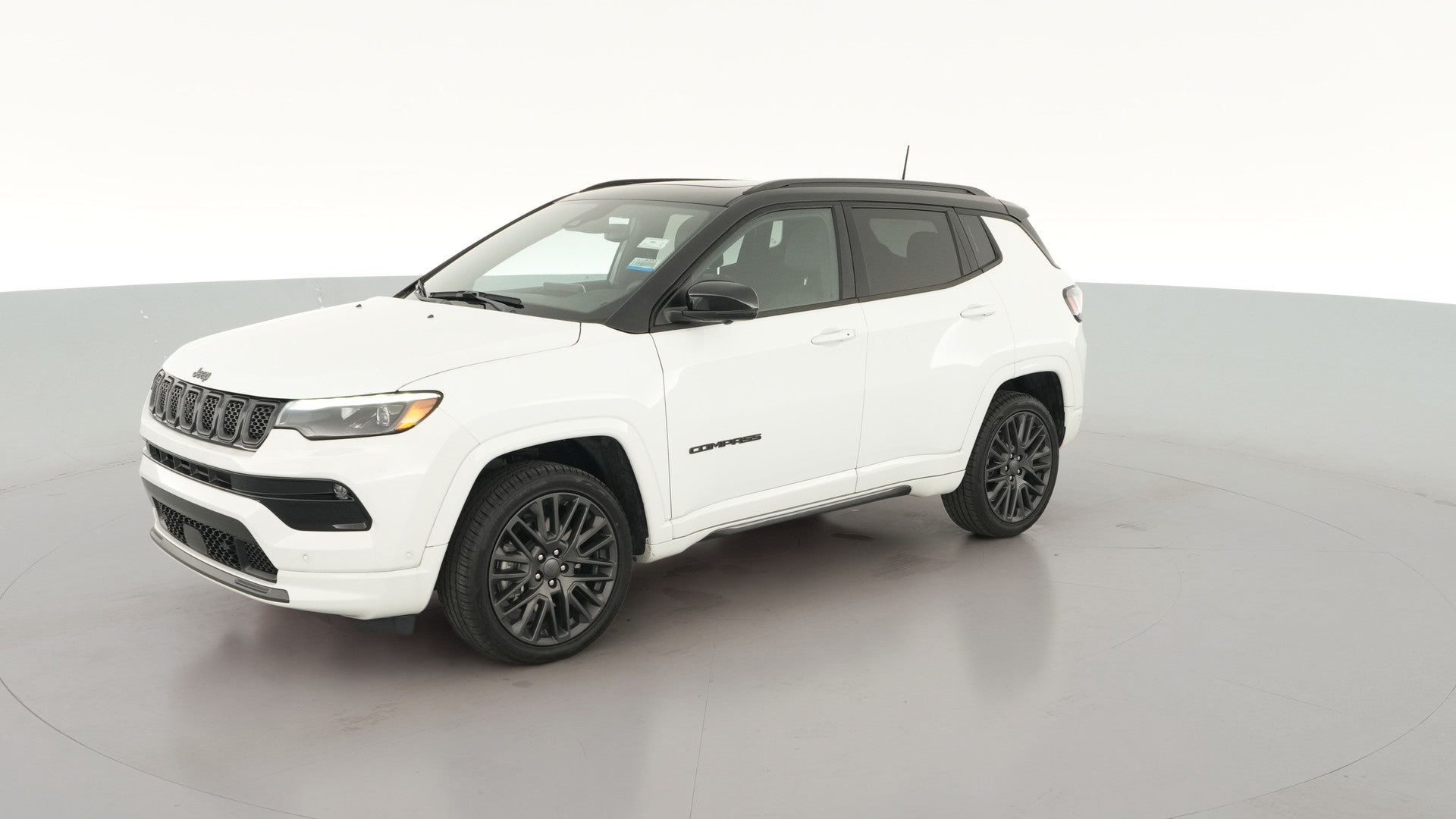 2023 Jeep Compass vehicle photo