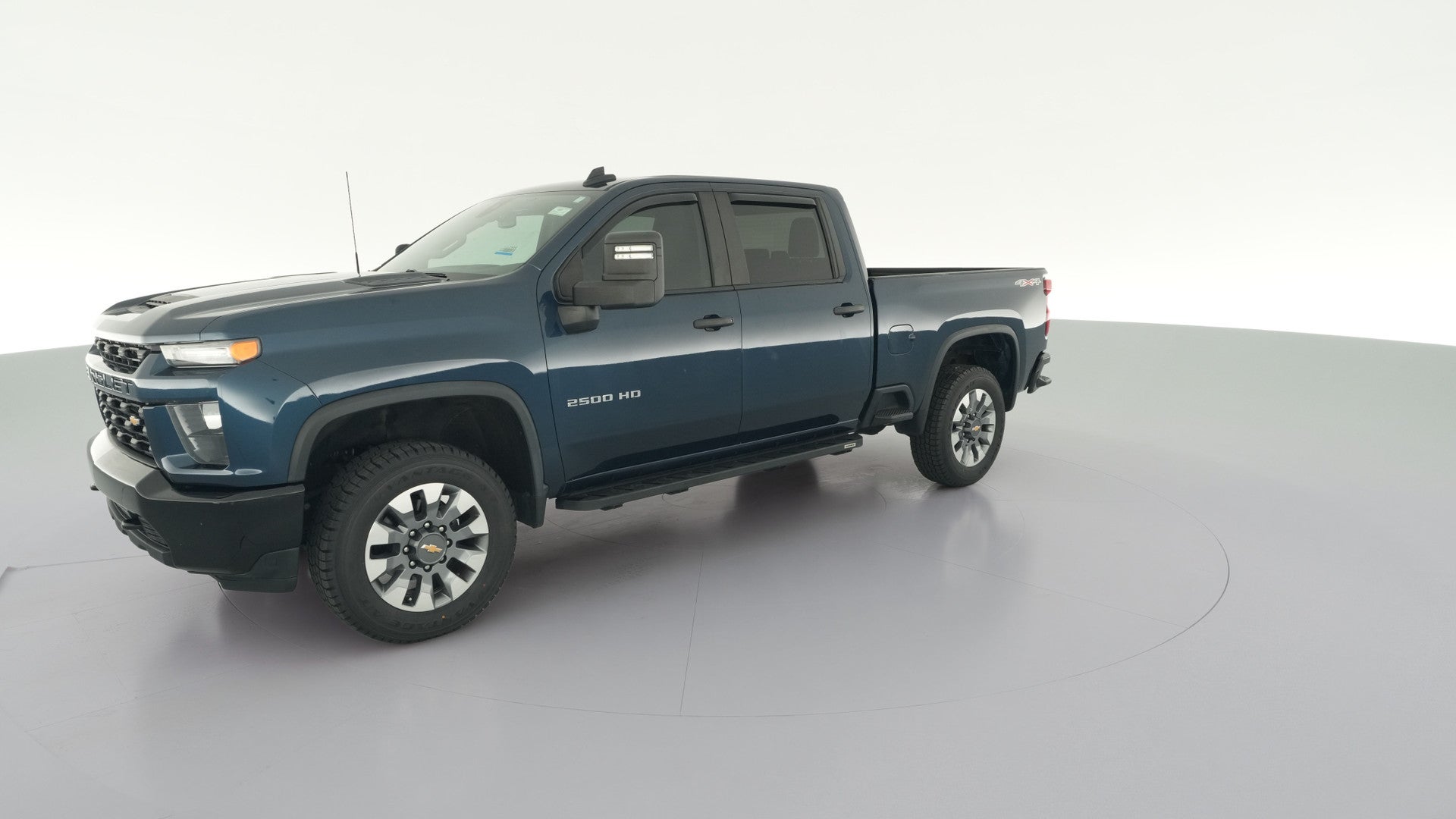 2021 Chevrolet Silverado 2500 HD Crew Cab vehicle photo