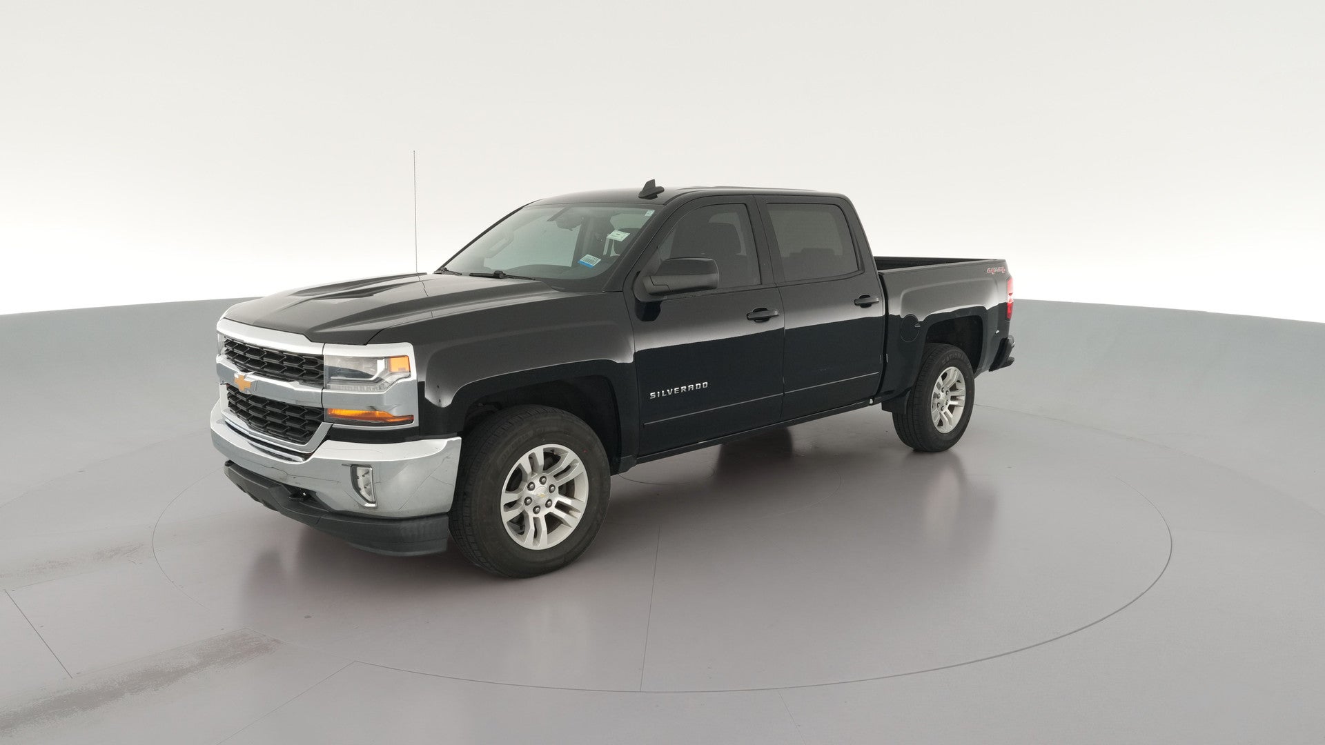 2017 Chevrolet Silverado 1500 Crew Cab vehicle photo
