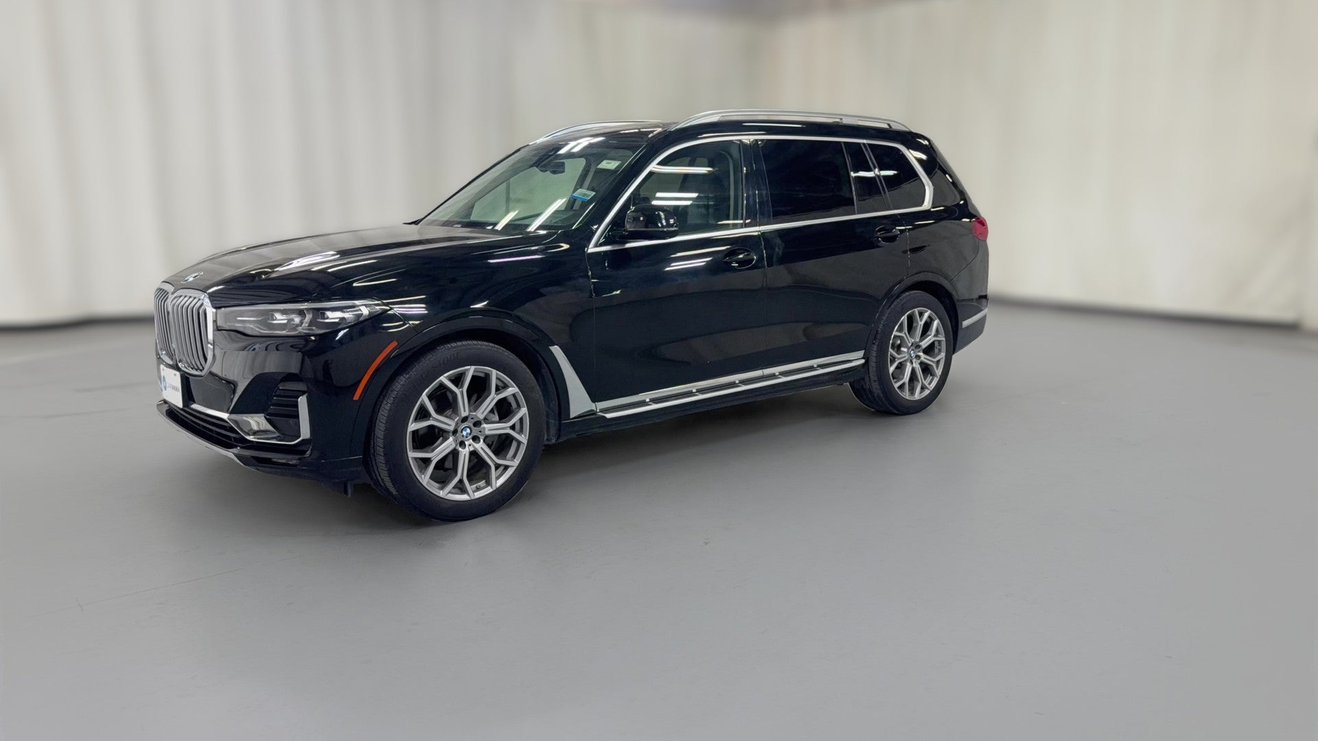 2019 BMW X7 vehicle photo