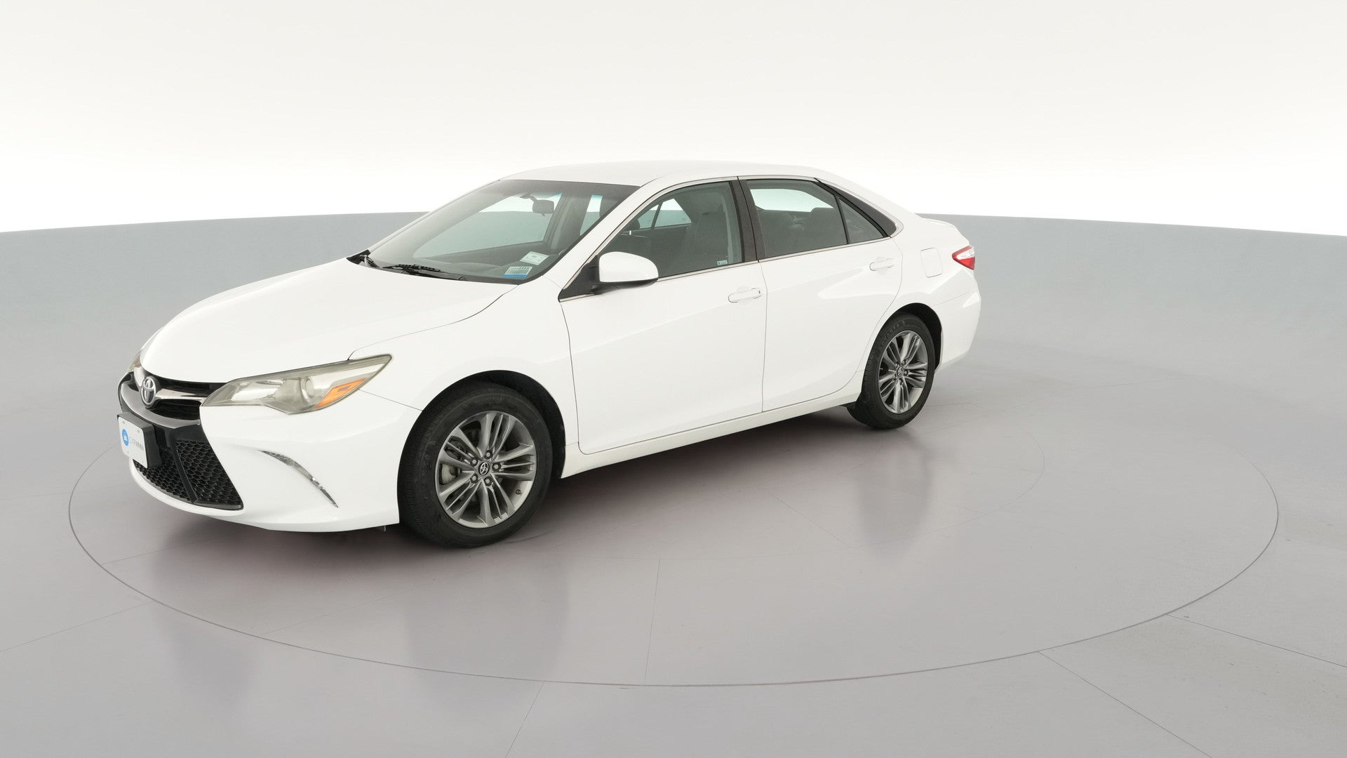 2016 Toyota Camry vehicle photo
