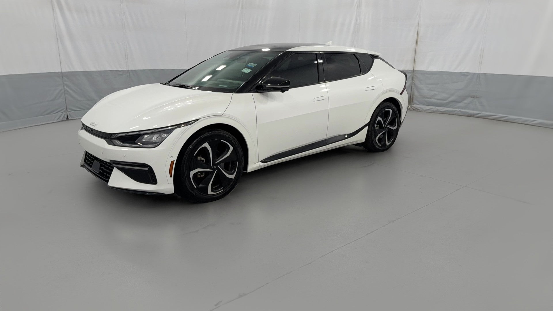 2023 Kia EV6 vehicle photo