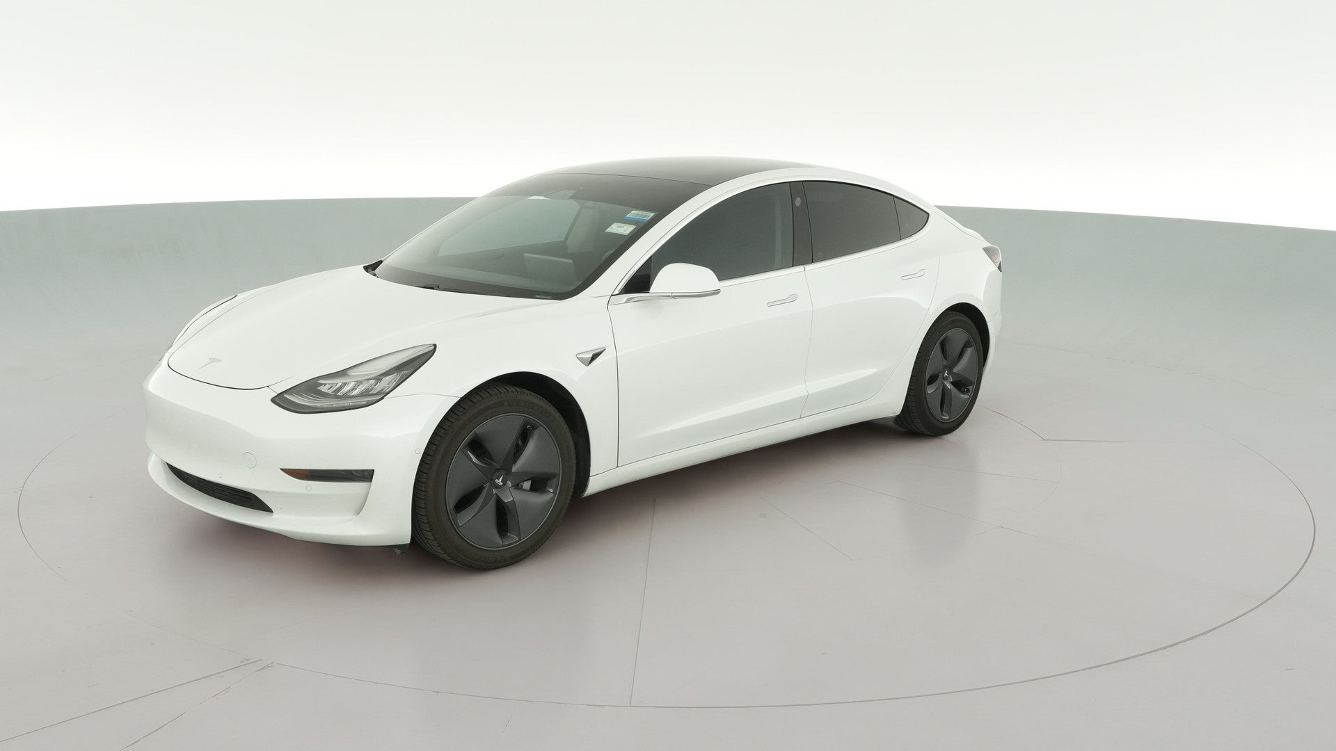 2020 Tesla Model 3 vehicle photo