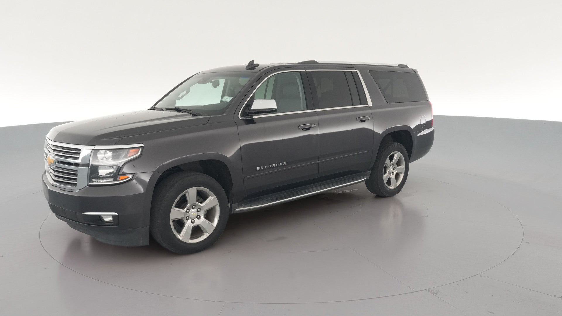 2018 Chevrolet Suburban vehicle photo