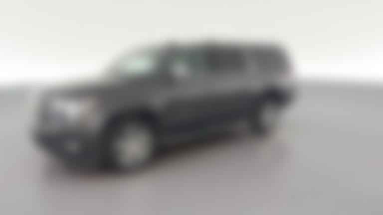 2018 Chevrolet Suburban vehicle photo