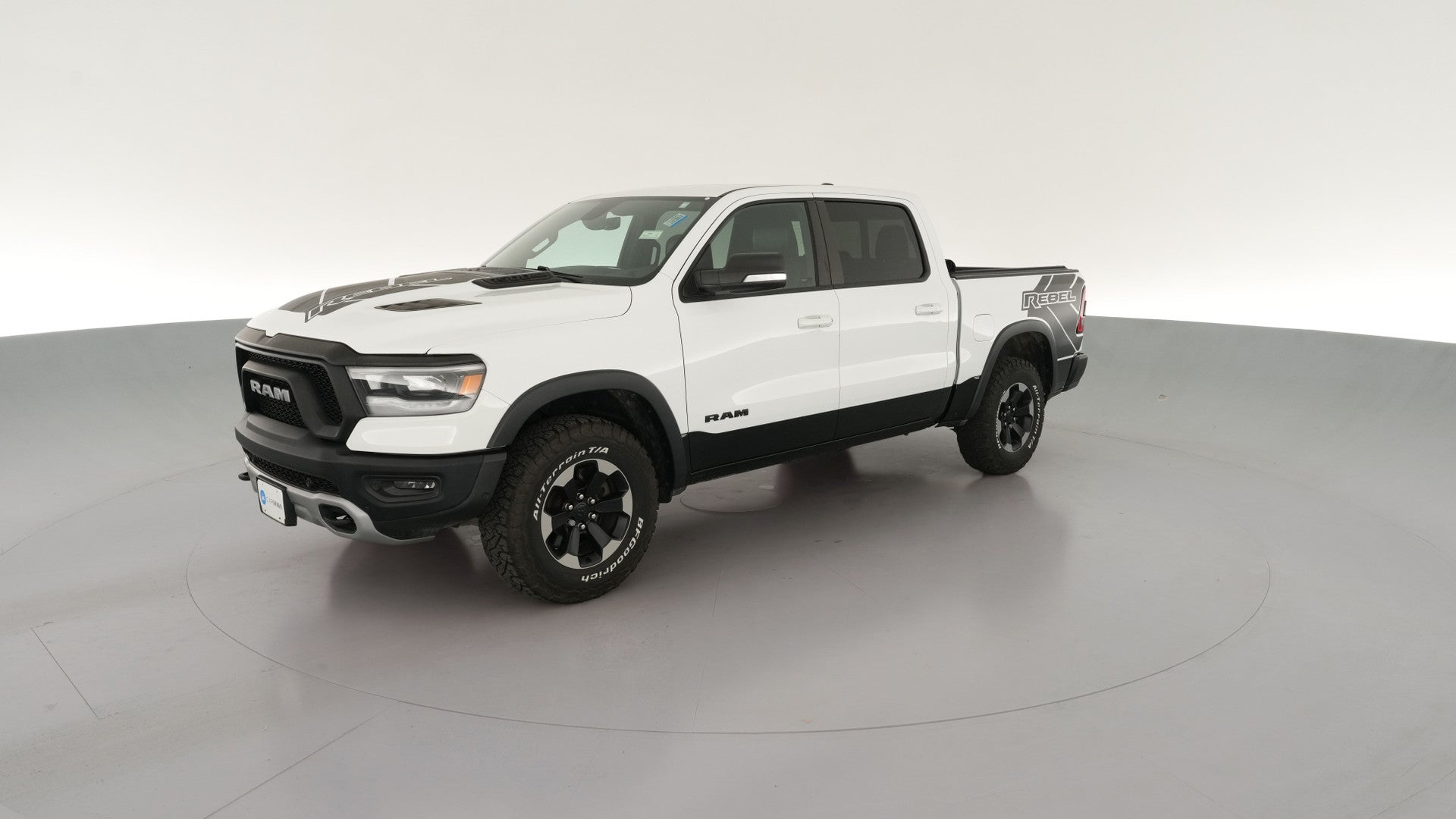 2020 Ram 1500 Crew Cab vehicle photo