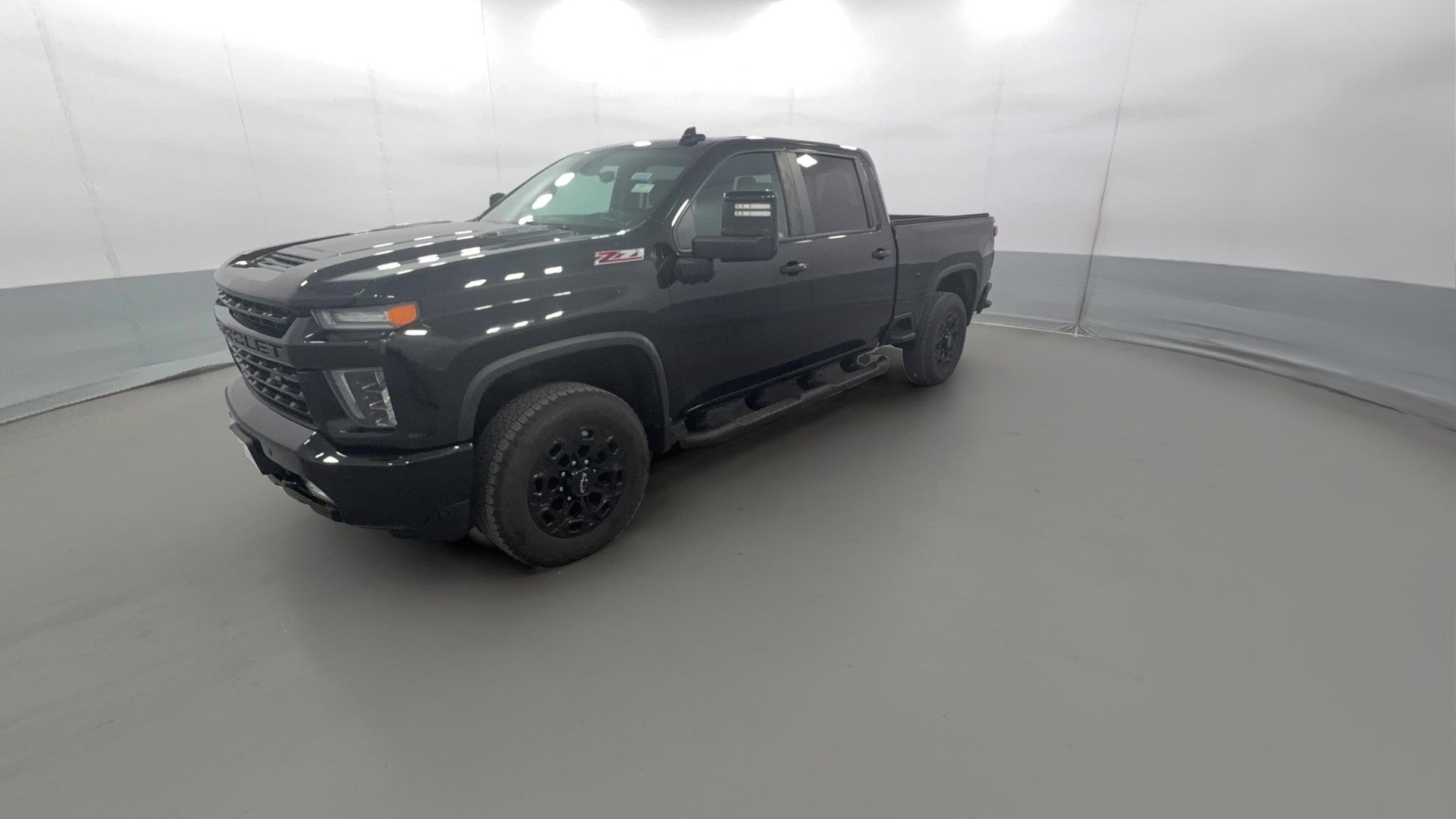 2022 Chevrolet Silverado 2500 HD Crew Cab vehicle photo