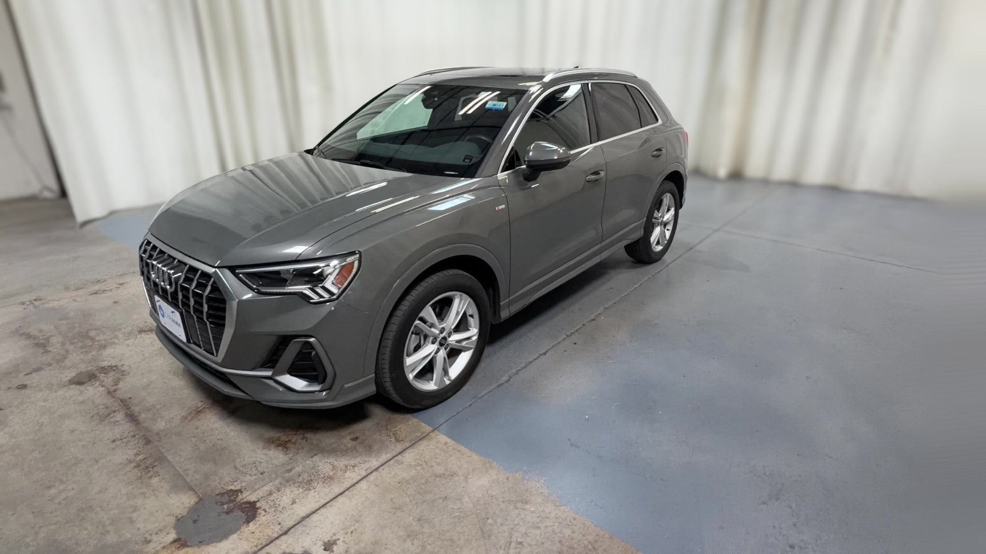 2023 Audi Q3 vehicle photo