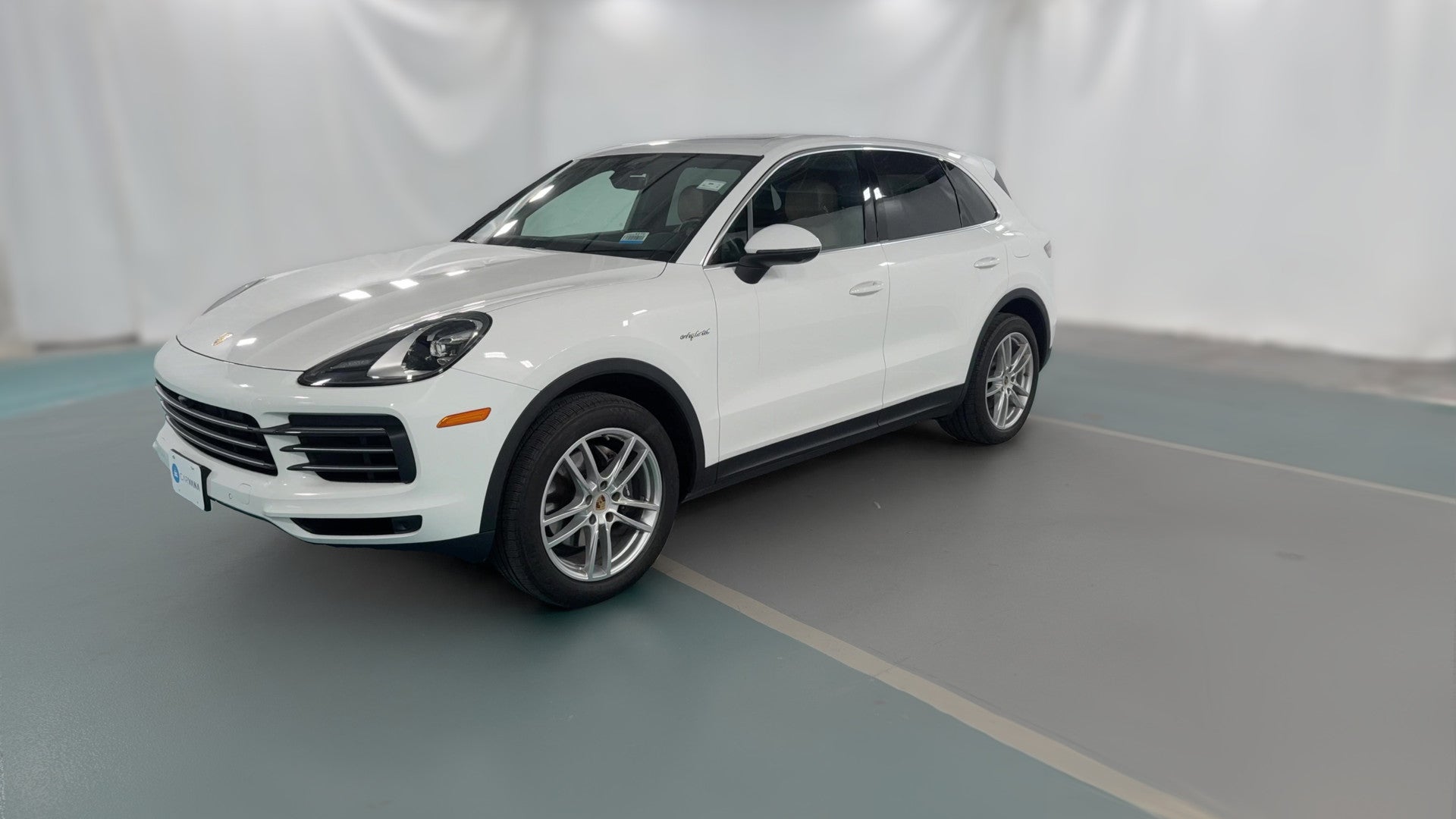 2019 Porsche Cayenne vehicle photo