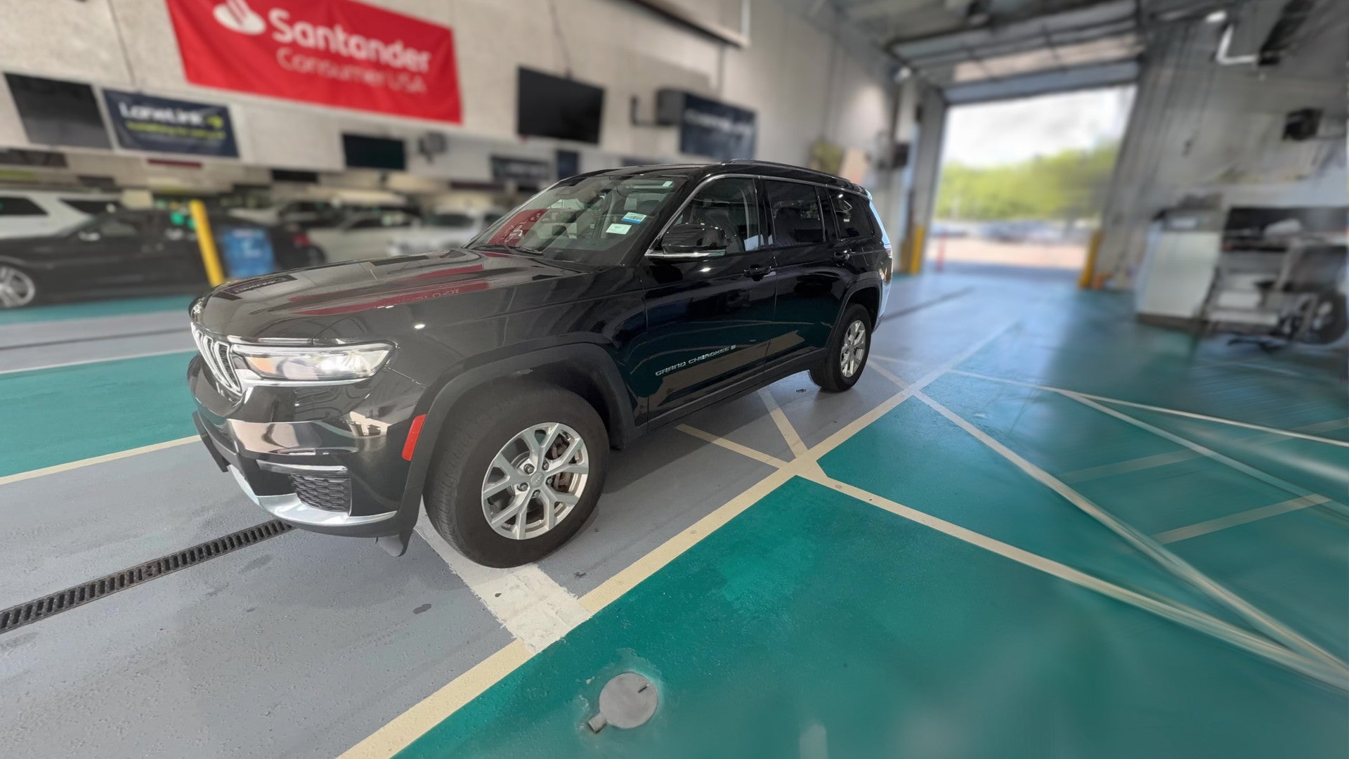 2023 Jeep Grand Cherokee L vehicle photo