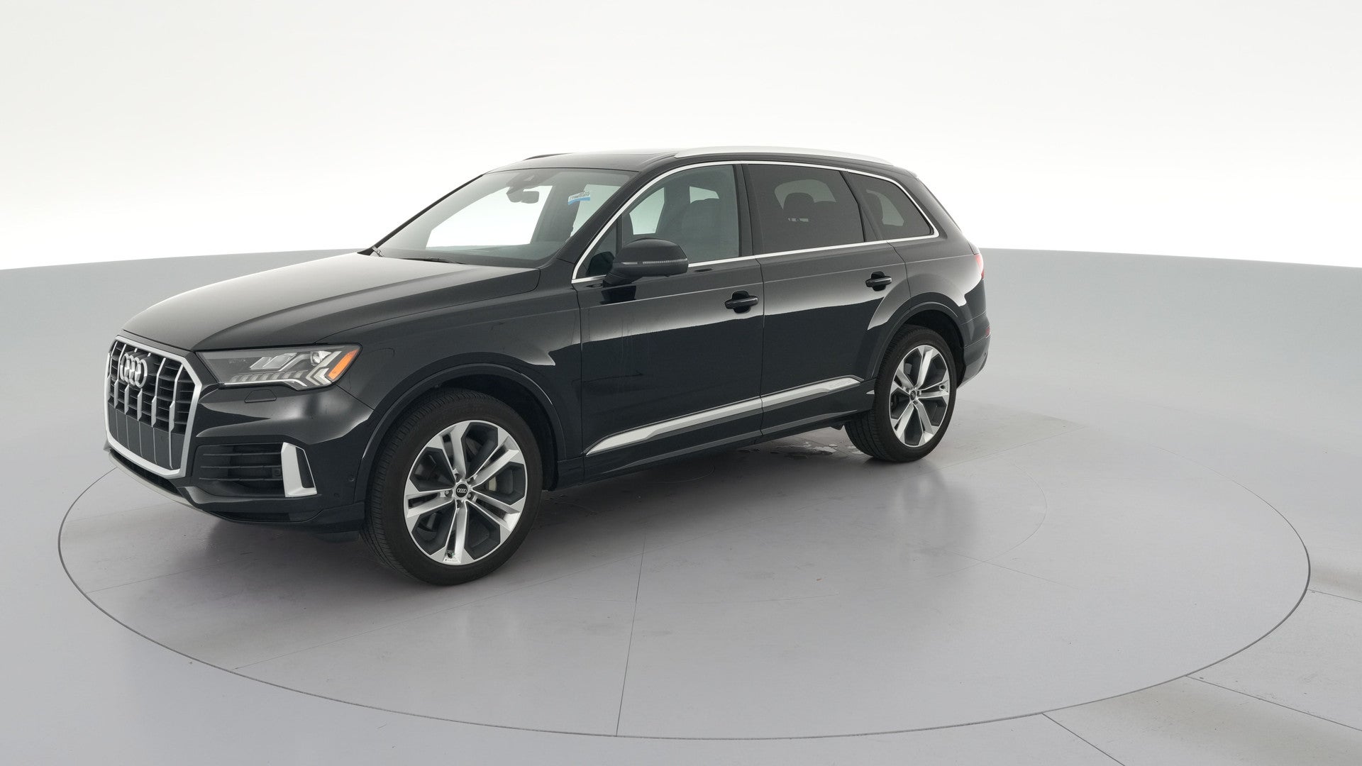 2021 Audi Q7 vehicle photo