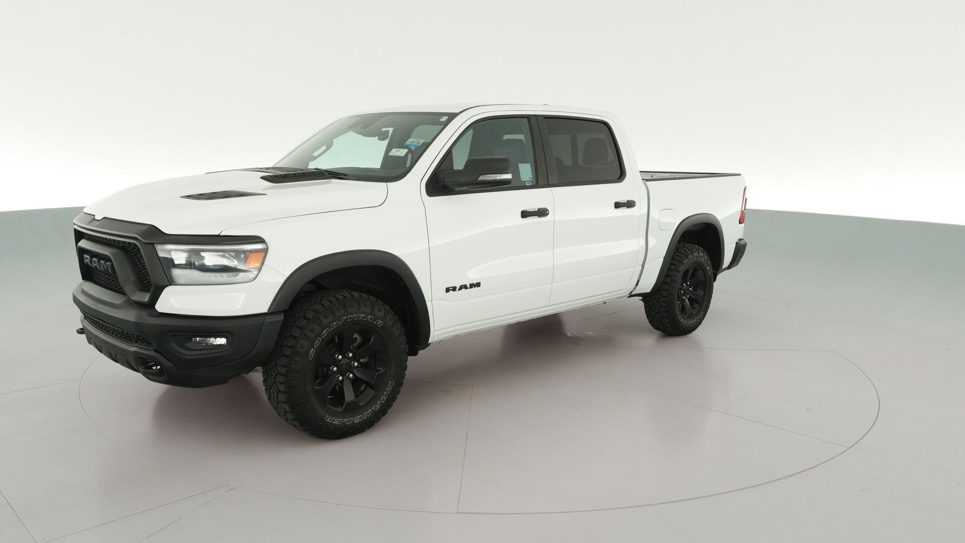 2024 Ram 1500 Crew Cab vehicle photo