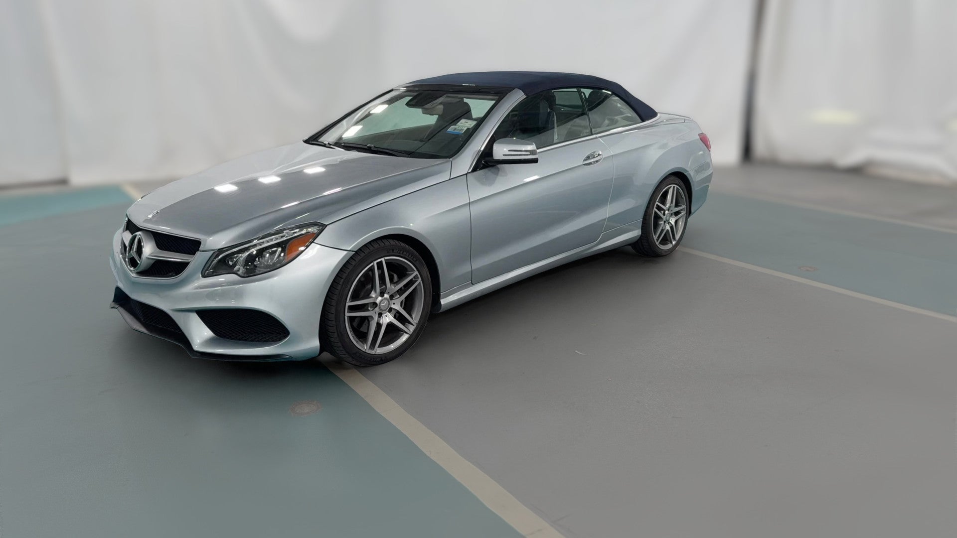 2016 Mercedes-Benz E-Class vehicle photo