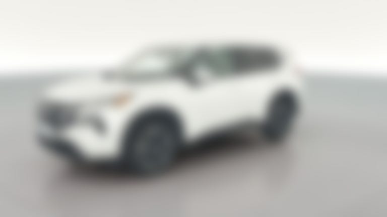 2025 Nissan Rogue vehicle photo