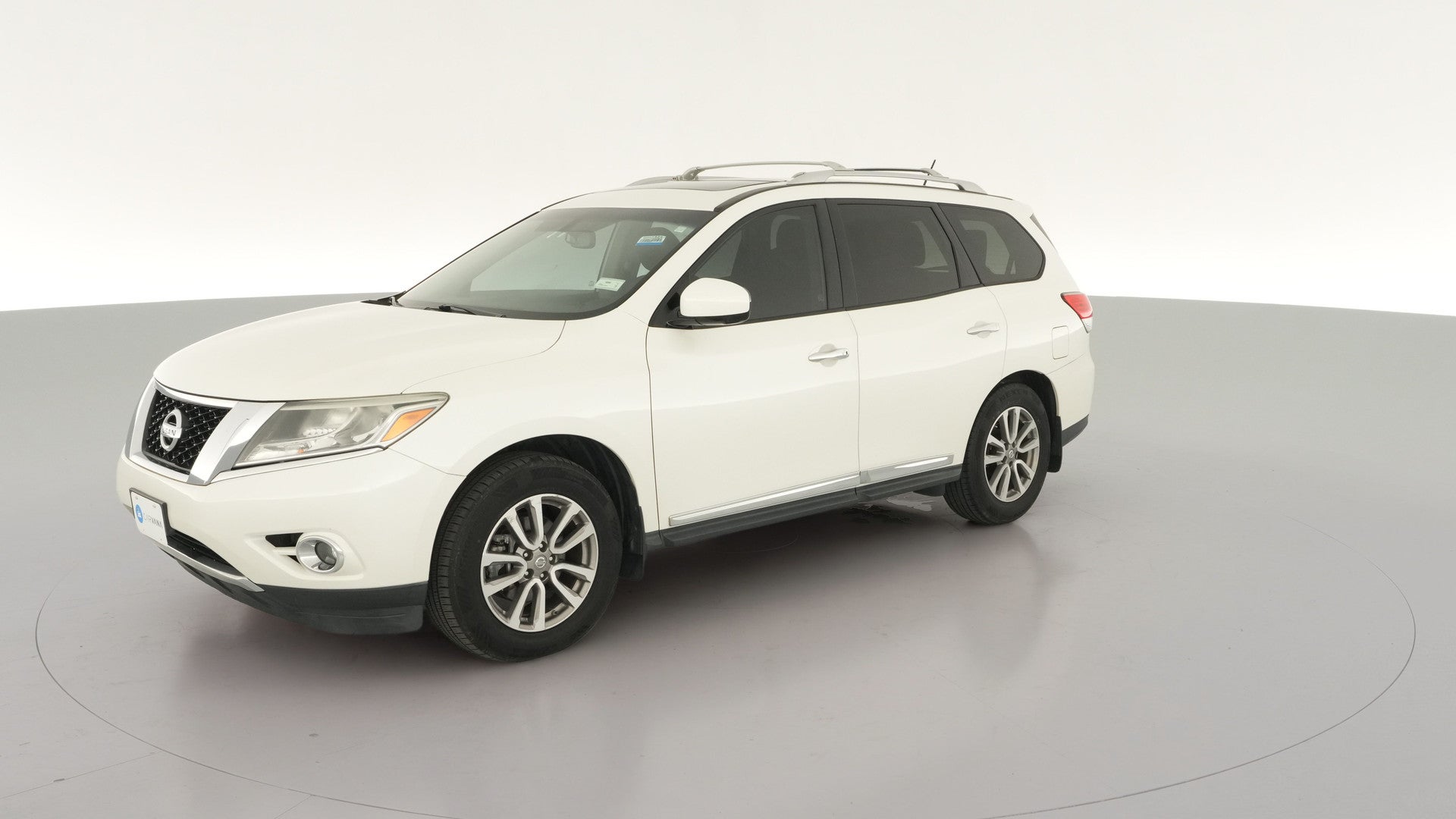 2016 Nissan Pathfinder vehicle photo