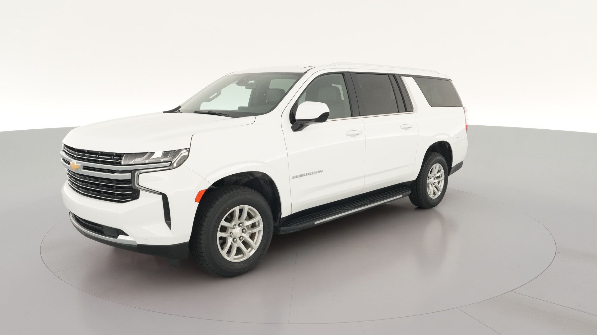 2022 Chevrolet Suburban vehicle photo