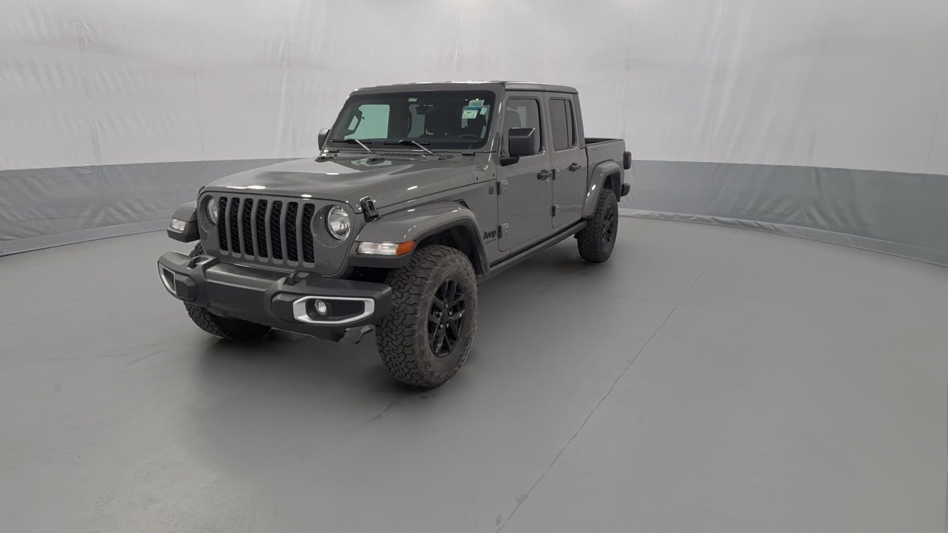 2023 Jeep Gladiator vehicle photo