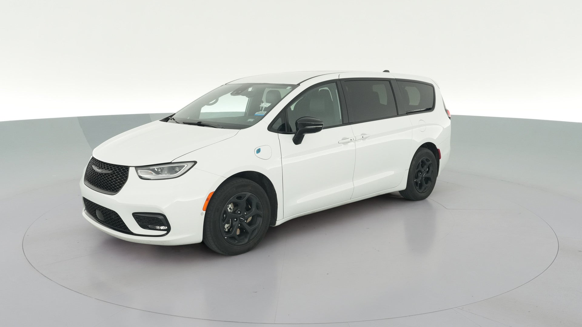 2024 Chrysler Pacifica Hybrid vehicle photo