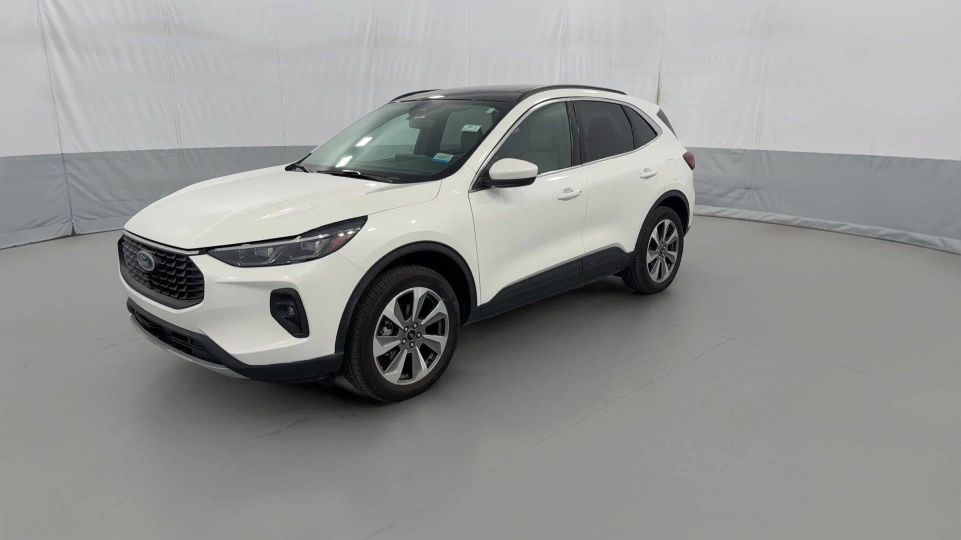 2025 Ford Escape vehicle photo