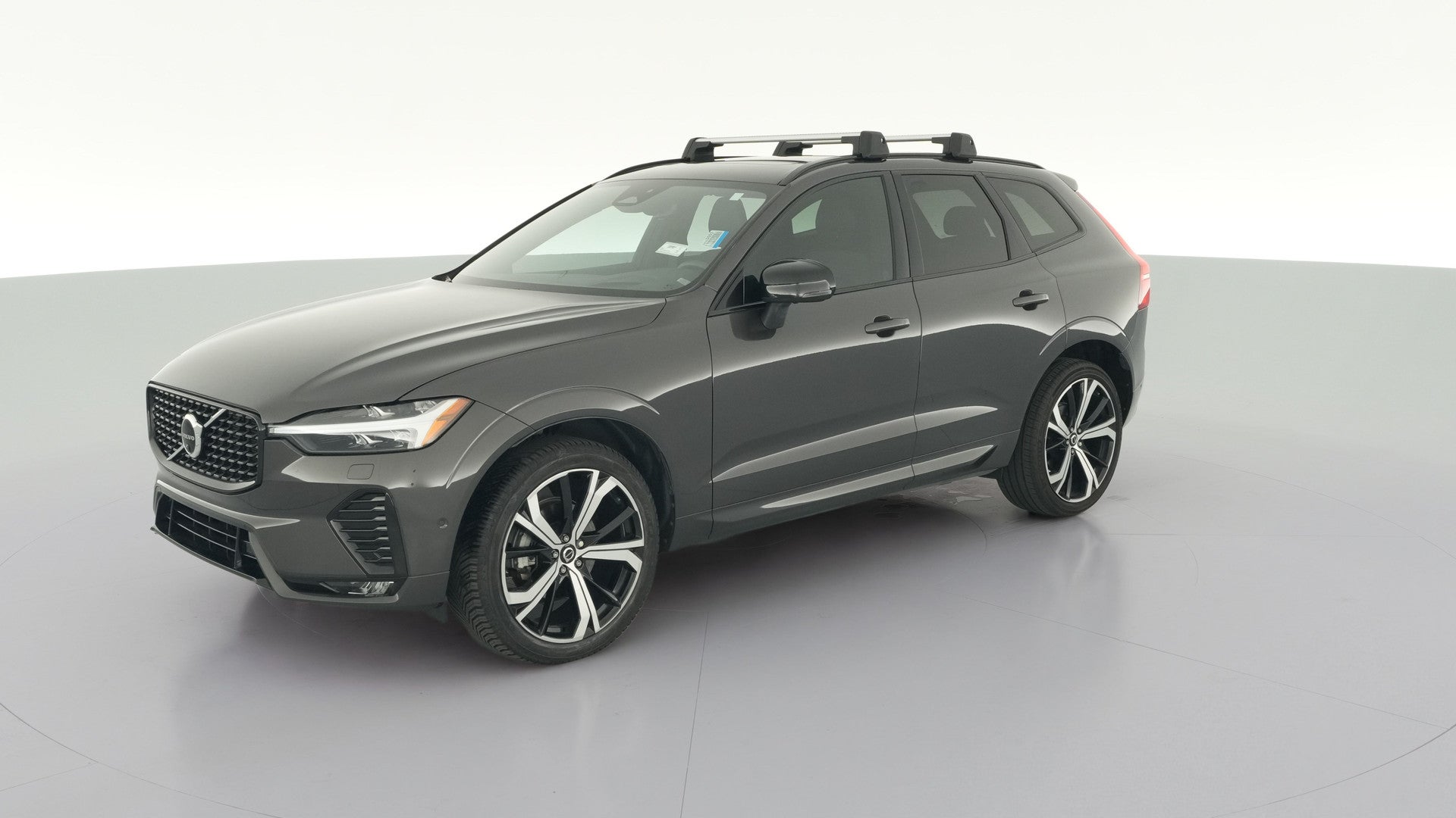 2022 Volvo XC60 vehicle photo